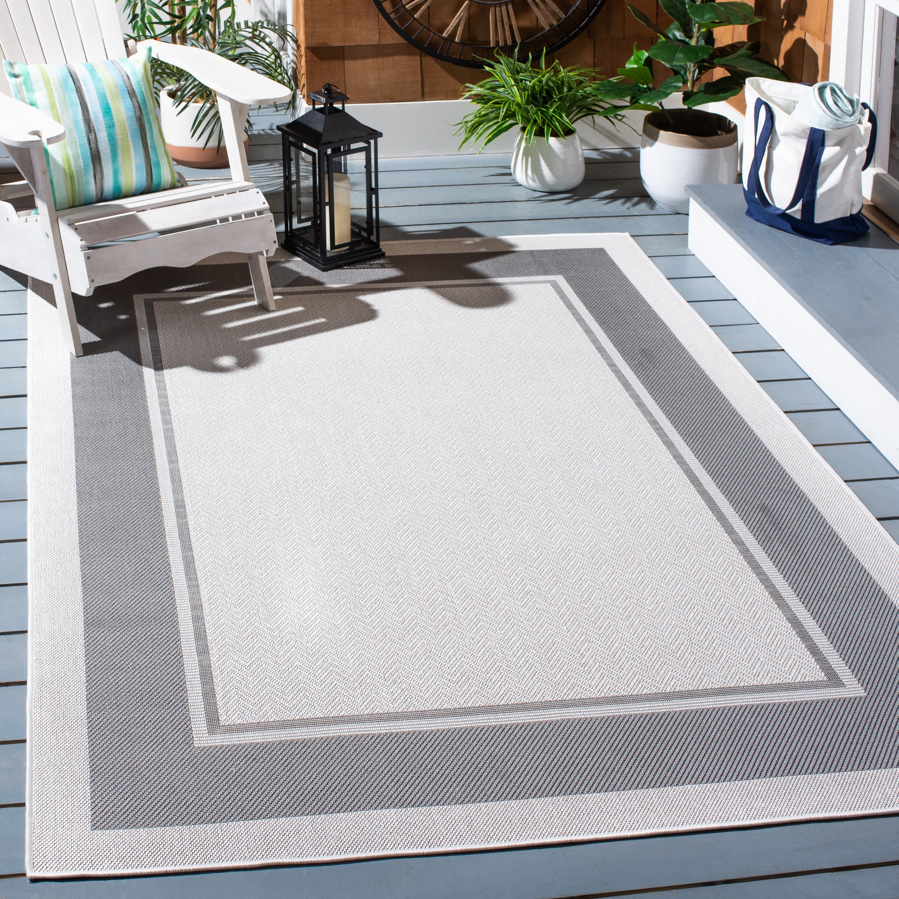 Safavieh MSRO317F-4 Martha Stewart Indoor Outdoor Nisha 4 x 6 (ft) Loomed Polypropylene Ivory/Gray Rectangular Indoor/Outdoor Border Farmhouse/Cottage Area rug