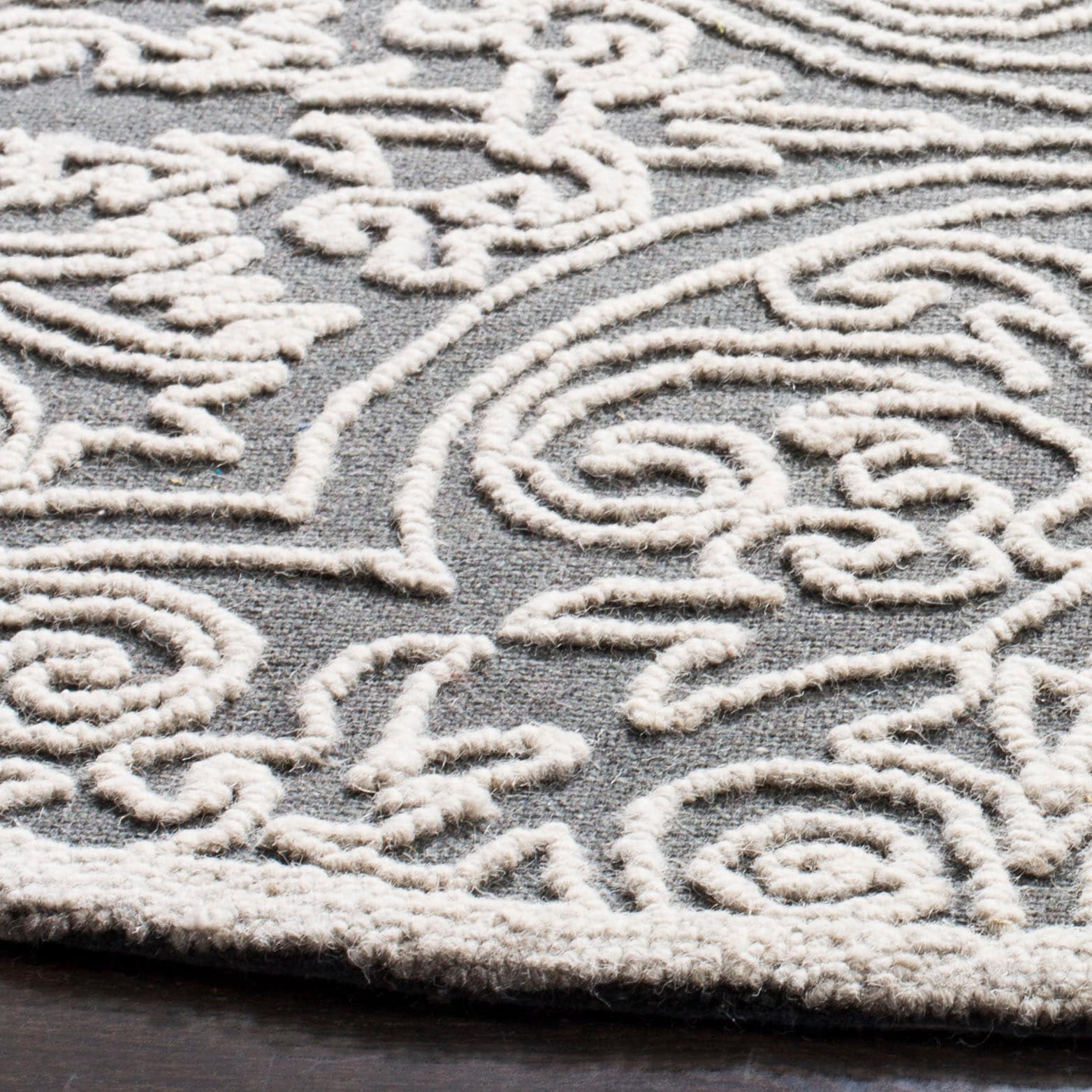 Safavieh TRC101A-6R rugs - View #3