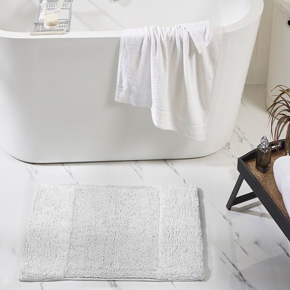 Legends Hotel Regal Egyptian Cotton Bath Towel - White | The Company Store