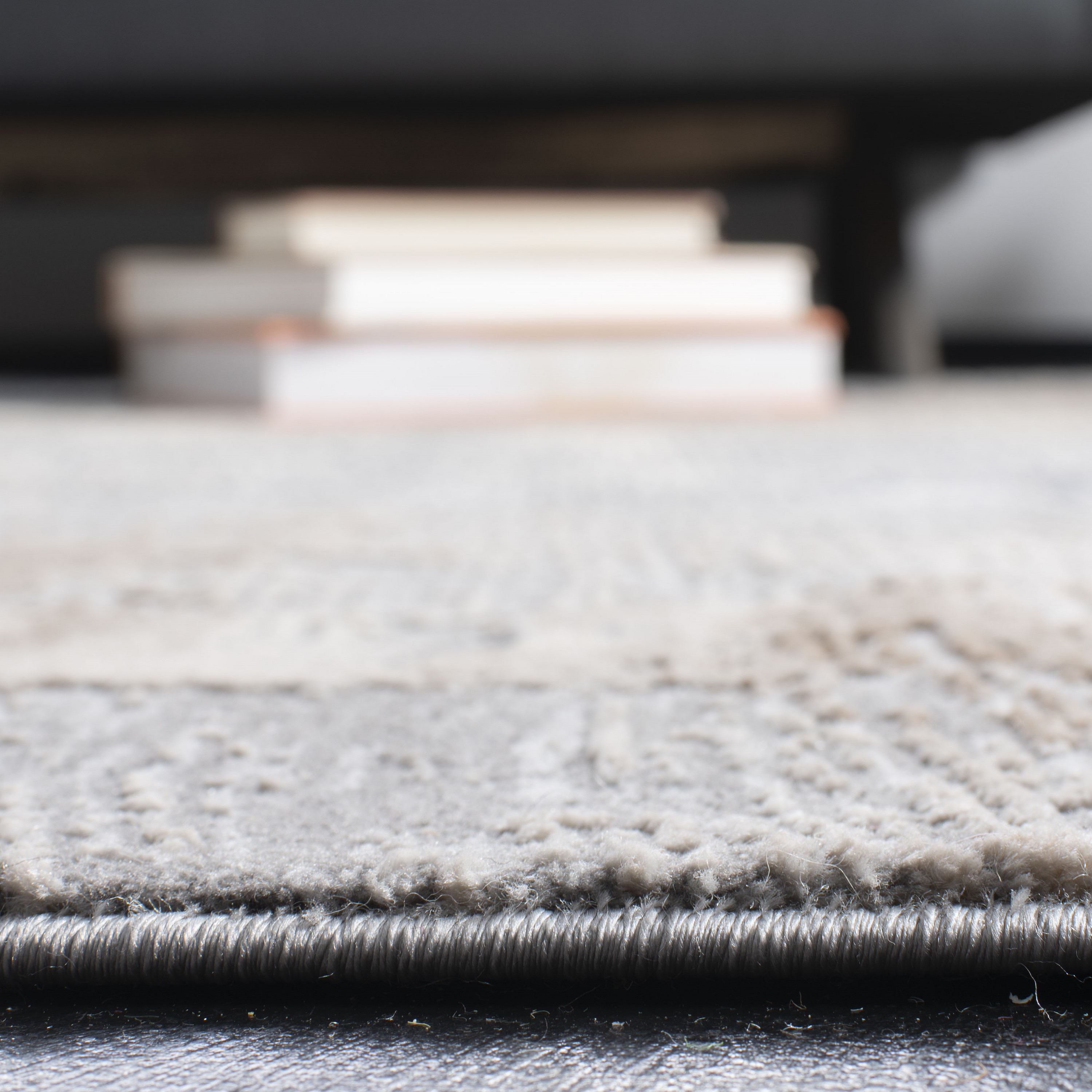 Safavieh INV431A-5 rugs - View #5