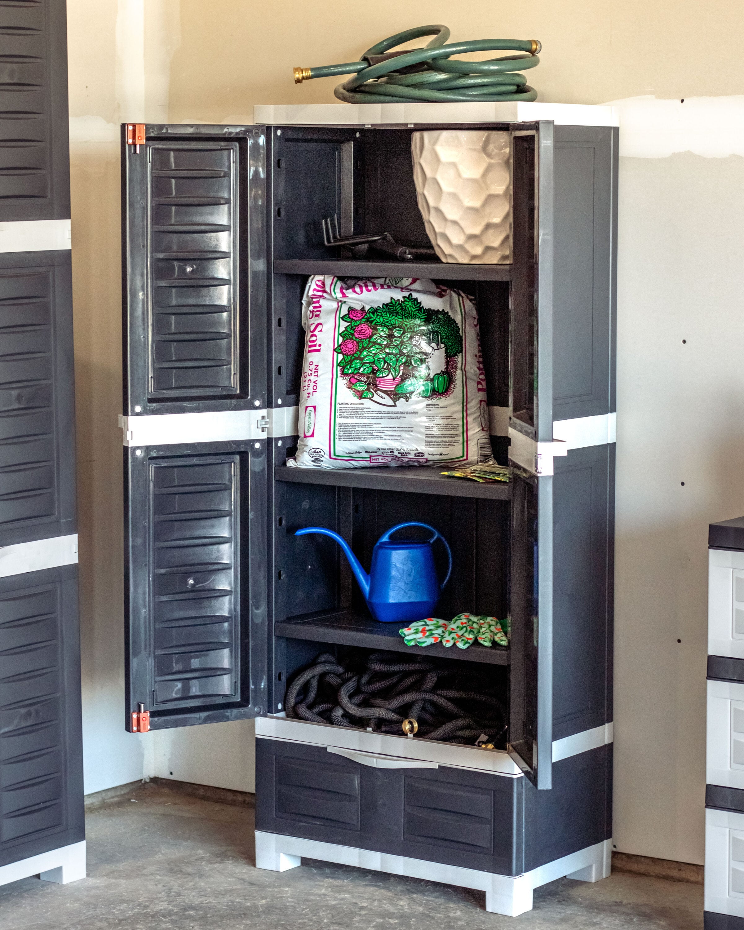 Sunnydaze Decor SUP-288 Utility-Storage-Cabinets - View #5