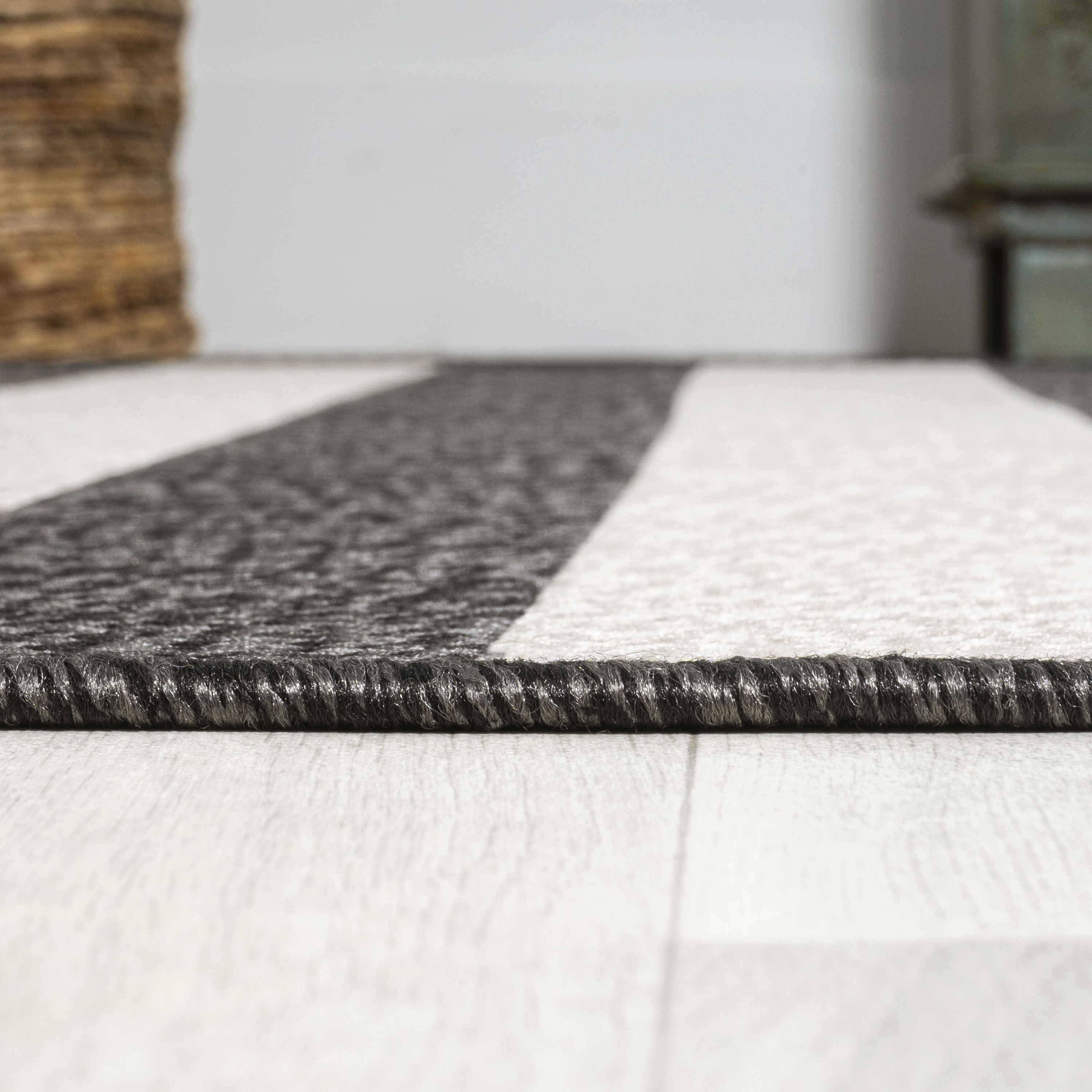 JONATHAN  Y SMB203C-4 rugs - View #6