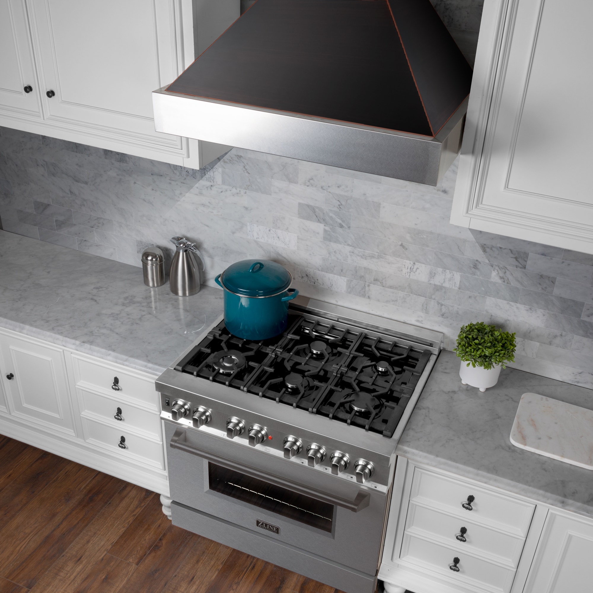 ZLINE KITCHEN & BATH 8654ORB-36 Wall-Mounted-Range-Hoods - View #7