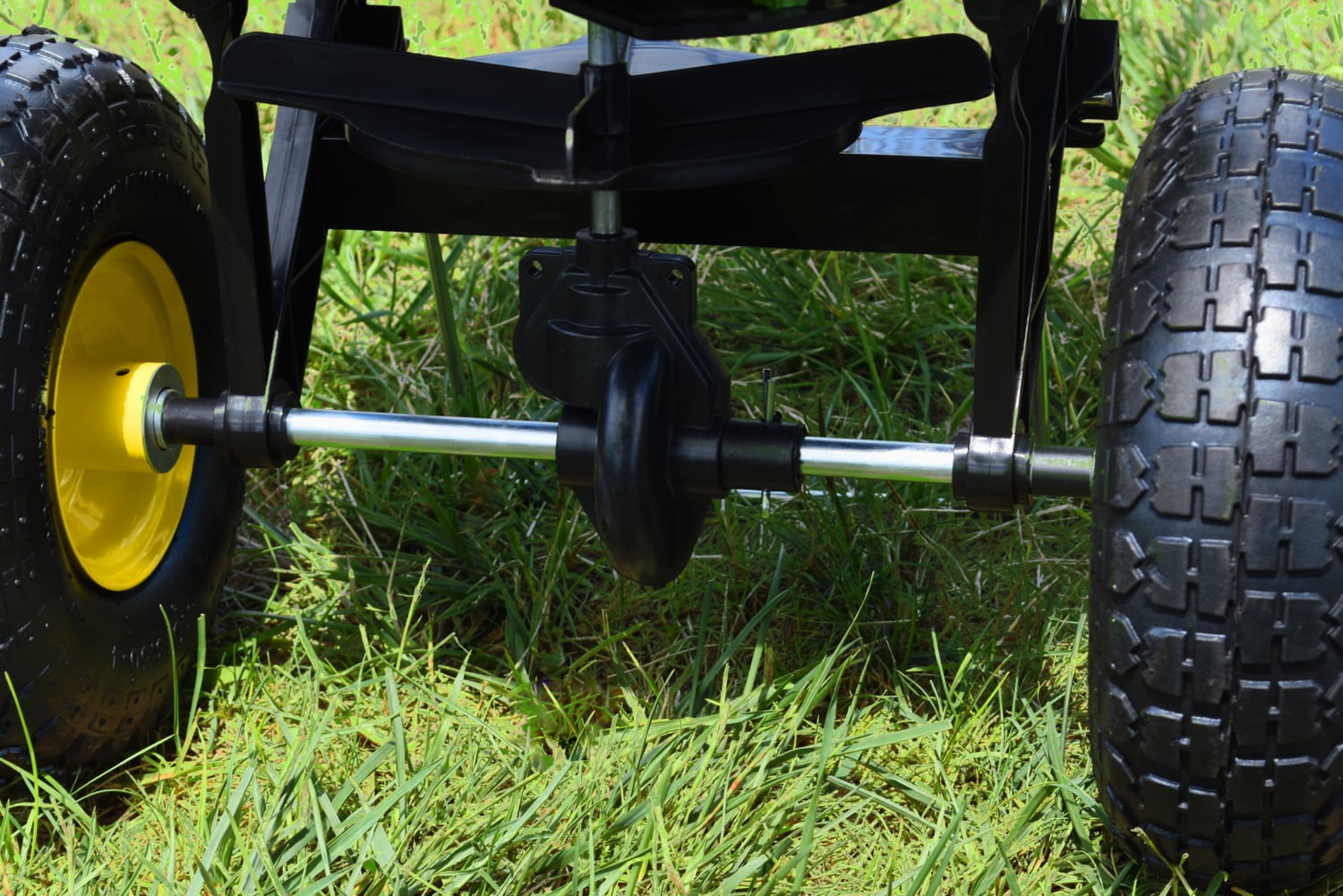 John Deere 45-0566-JD Push-Spreaders - View #5