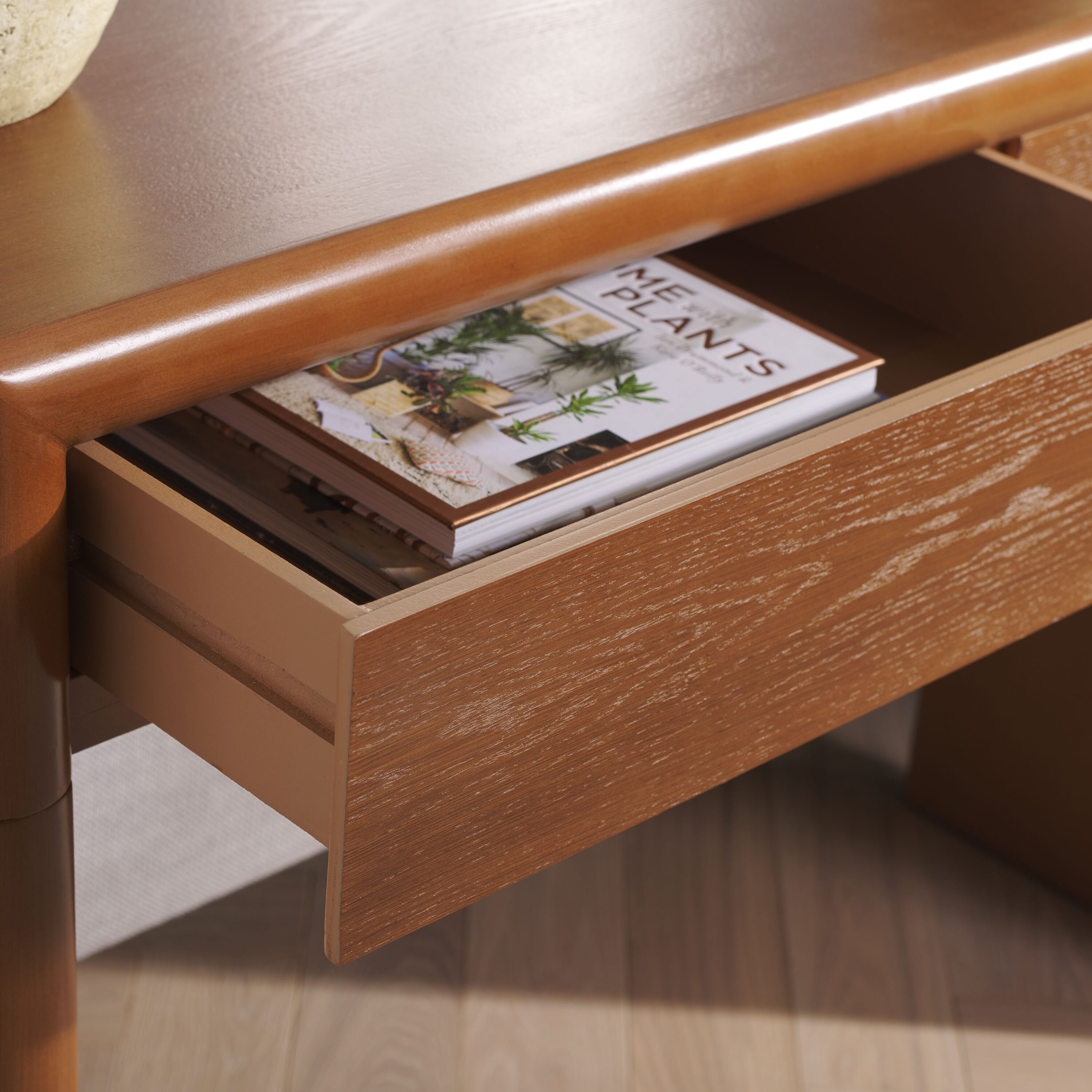 Safavieh CNS9705B Console-Sofa-Tables - View #2