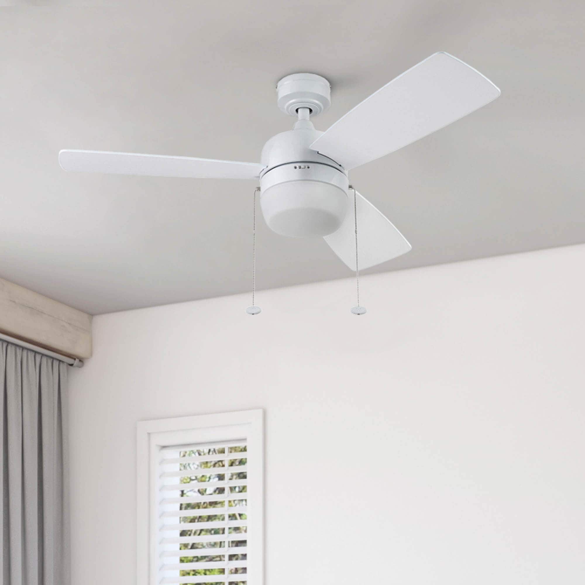 Honeywell 51475-26 Barcadero 44-in Bright White with White Maple, White Blades Ceiling Fan With Light ( 3 -Blade )