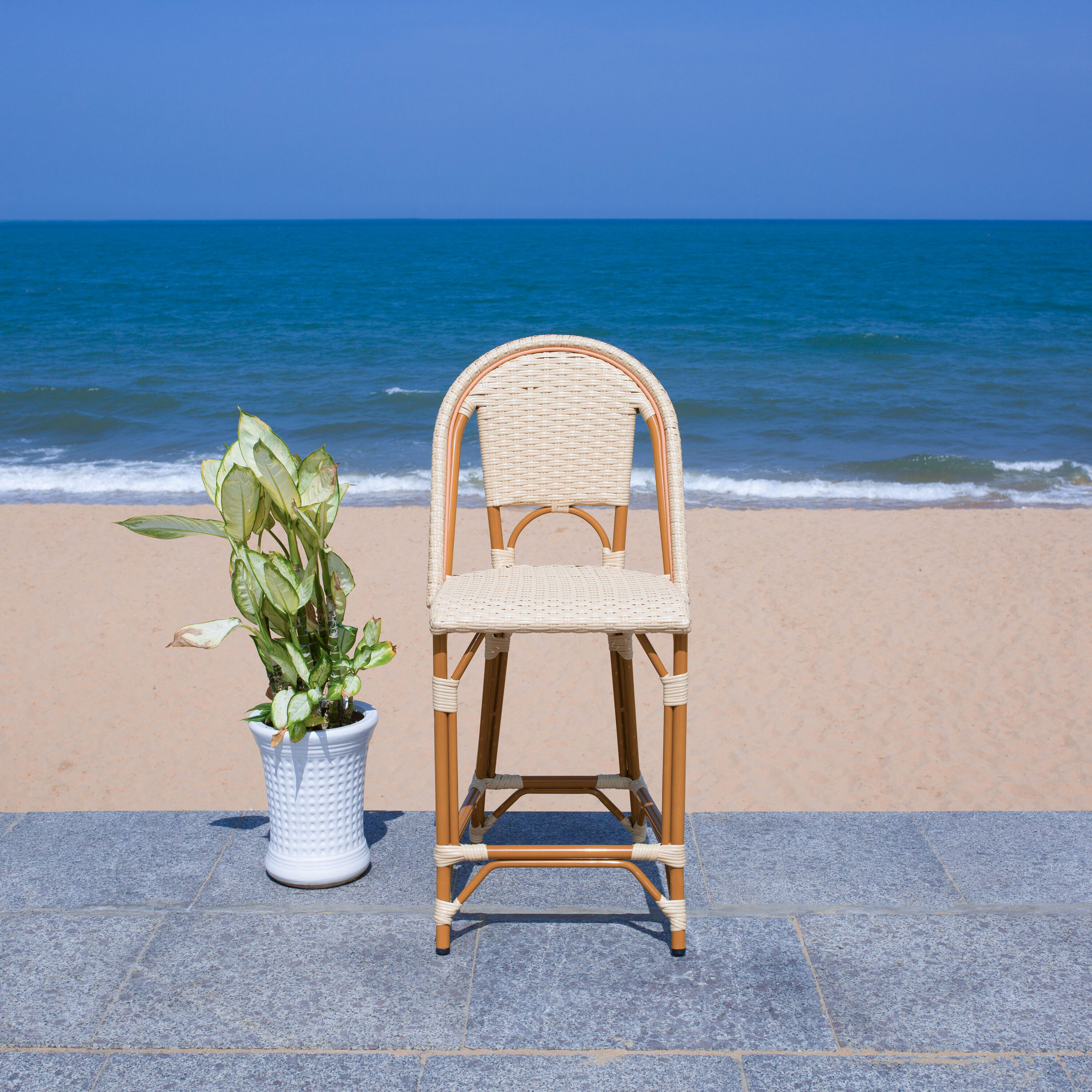 Safavieh PAT7532A Patio-Chairs - View #8