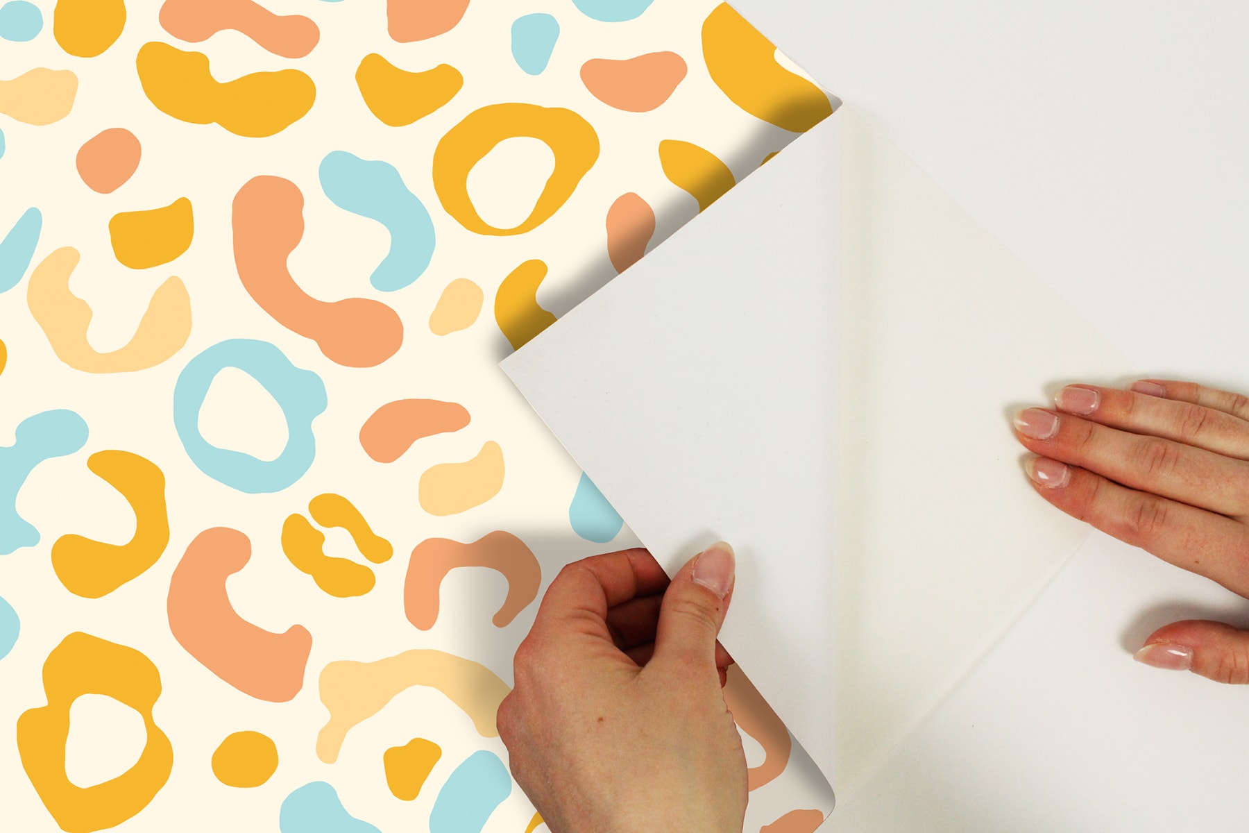 Multi Warm Leopard Print Self-Adhesive Wallpaper Roll