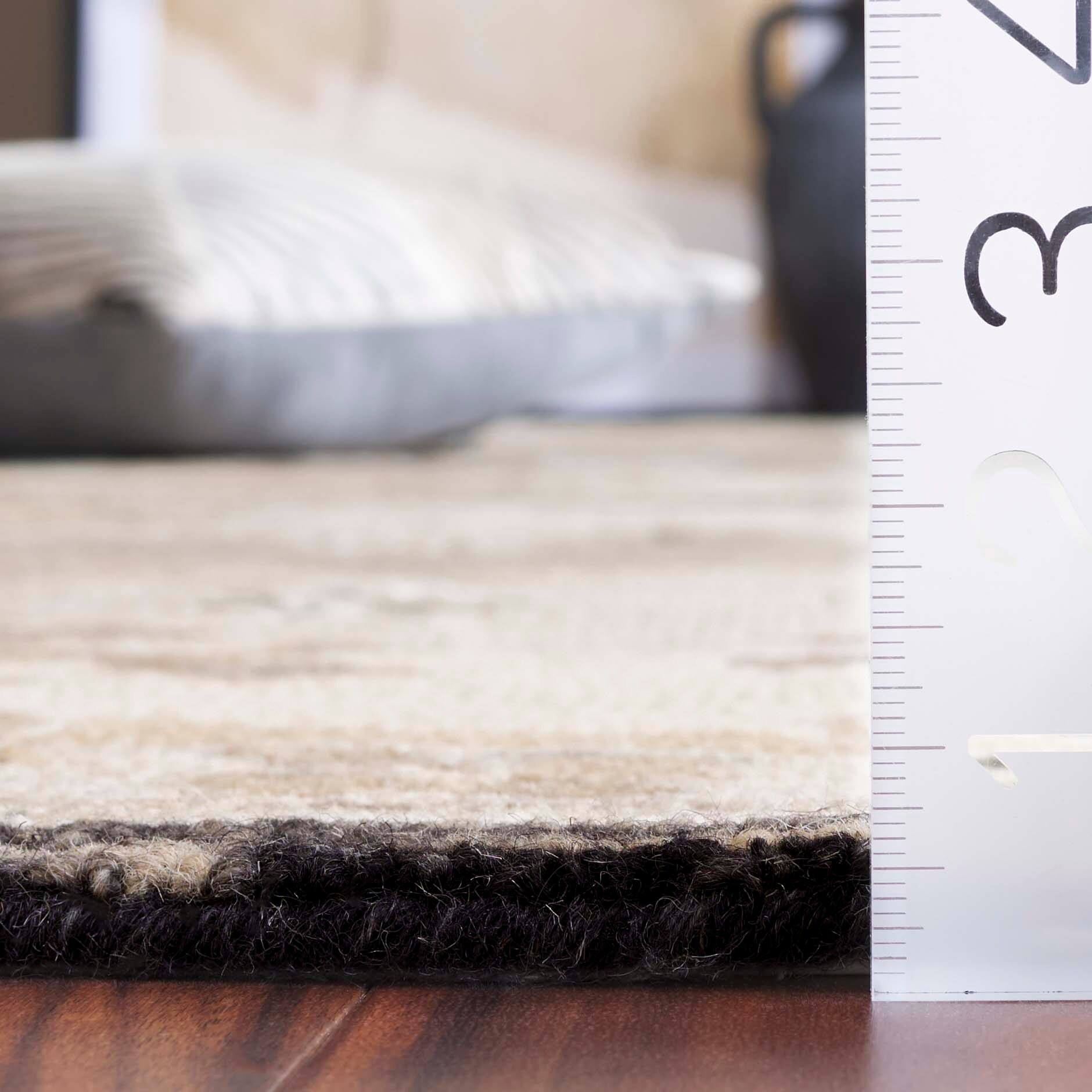 Safavieh APN105H-4 rugs - View #5