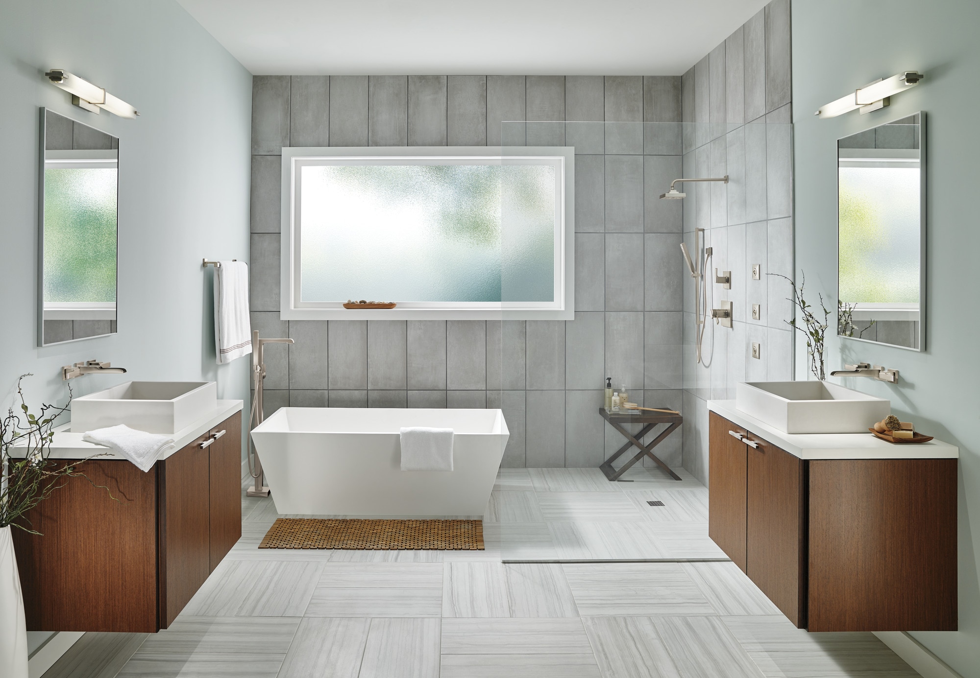 Delta T17T267-SS Tub-Shower-Faucets - View #2