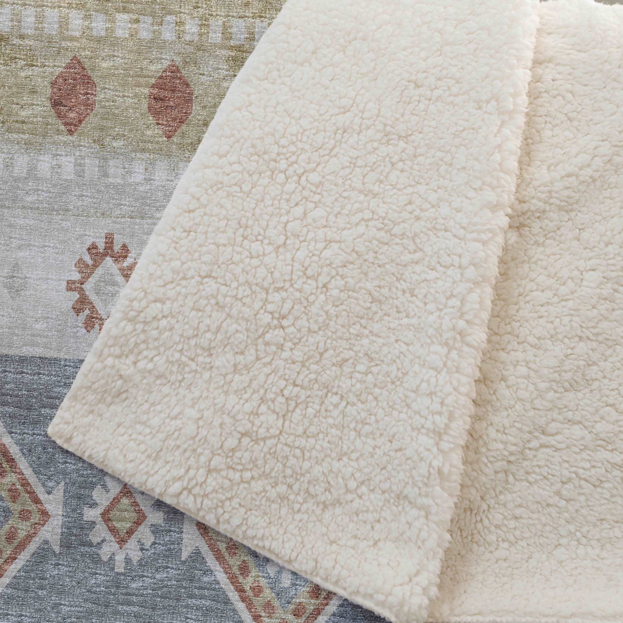 Addison Rugs ASB118DE50X70 Blankets-And-Throws - View #5