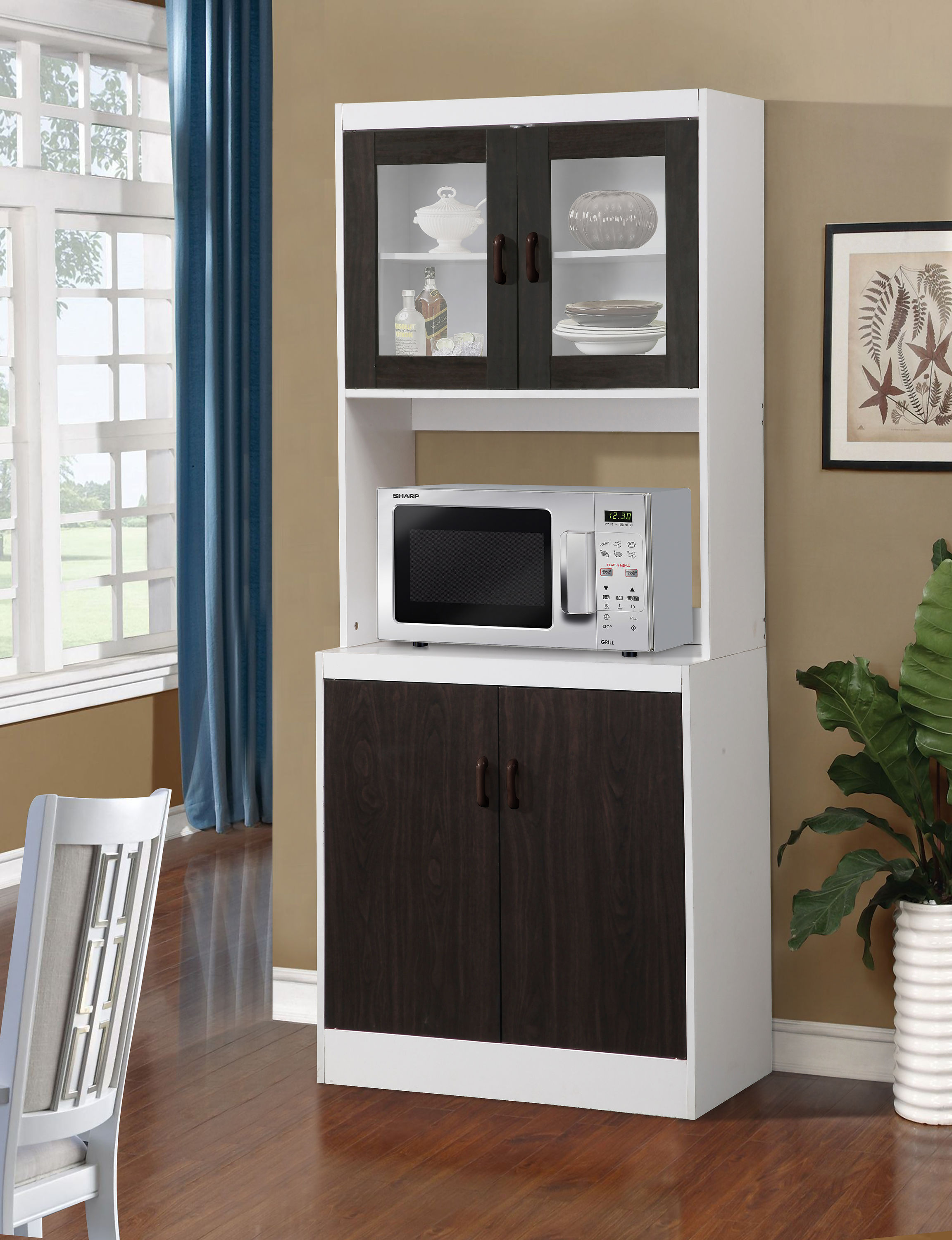 Microwave Cabinet Ideas for a Modern Kitchen