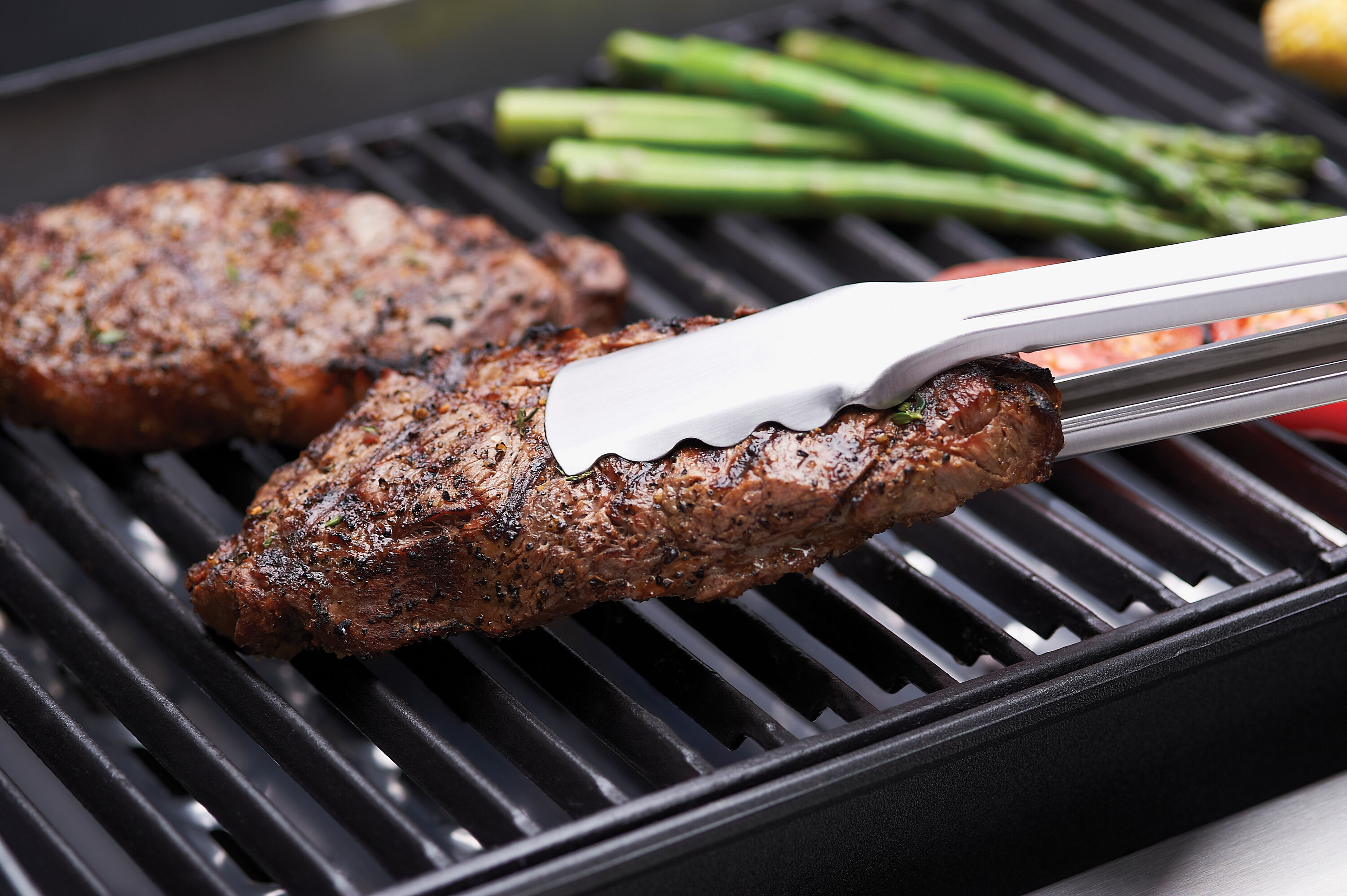 Broil King Porcelain-Enameled Cast-Iron Roaster/Rib Rack in the Grill  Cookware department at