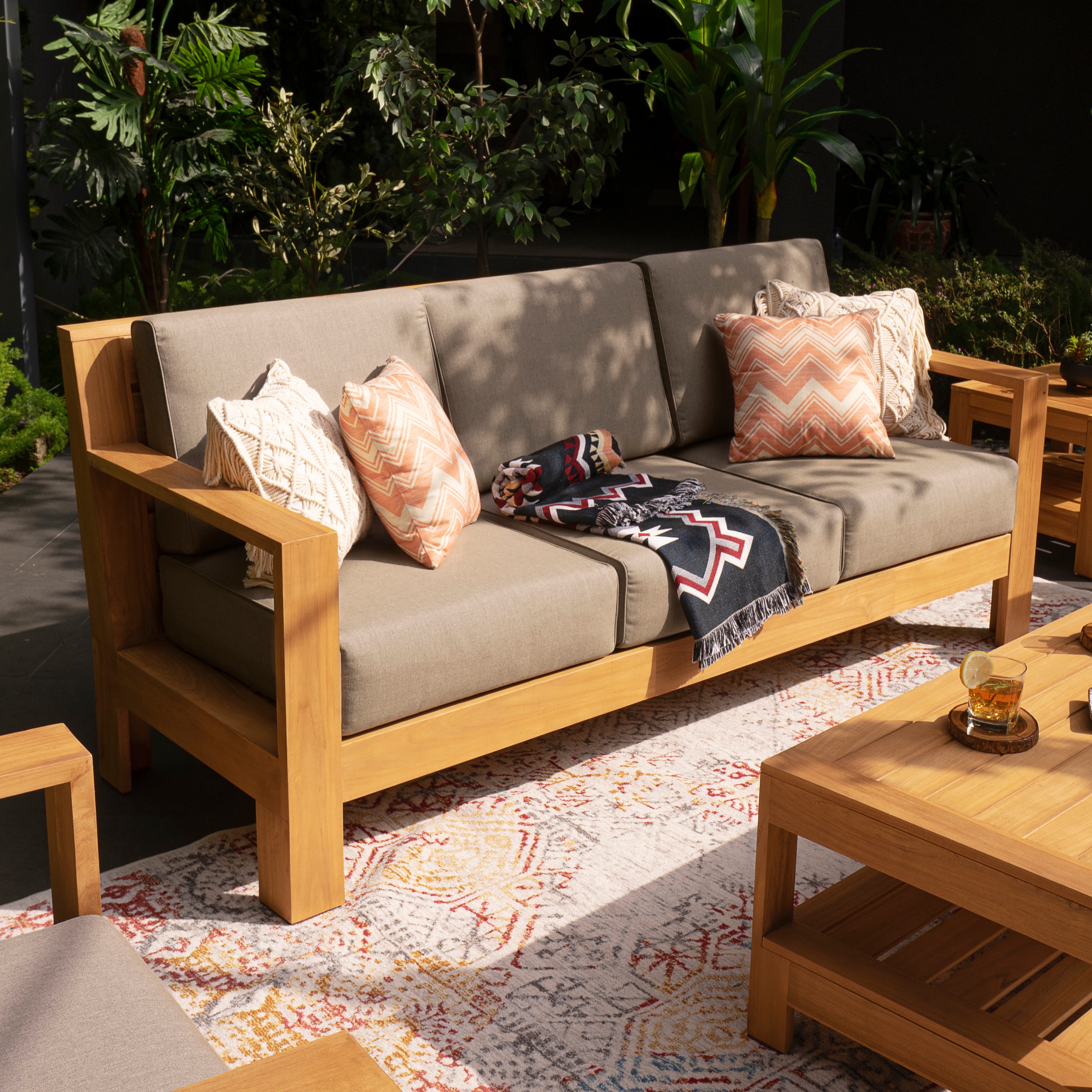 Cambridge Casual 151131-TW-XX-CS-XX Patio-Sofas-Daybeds - View #3