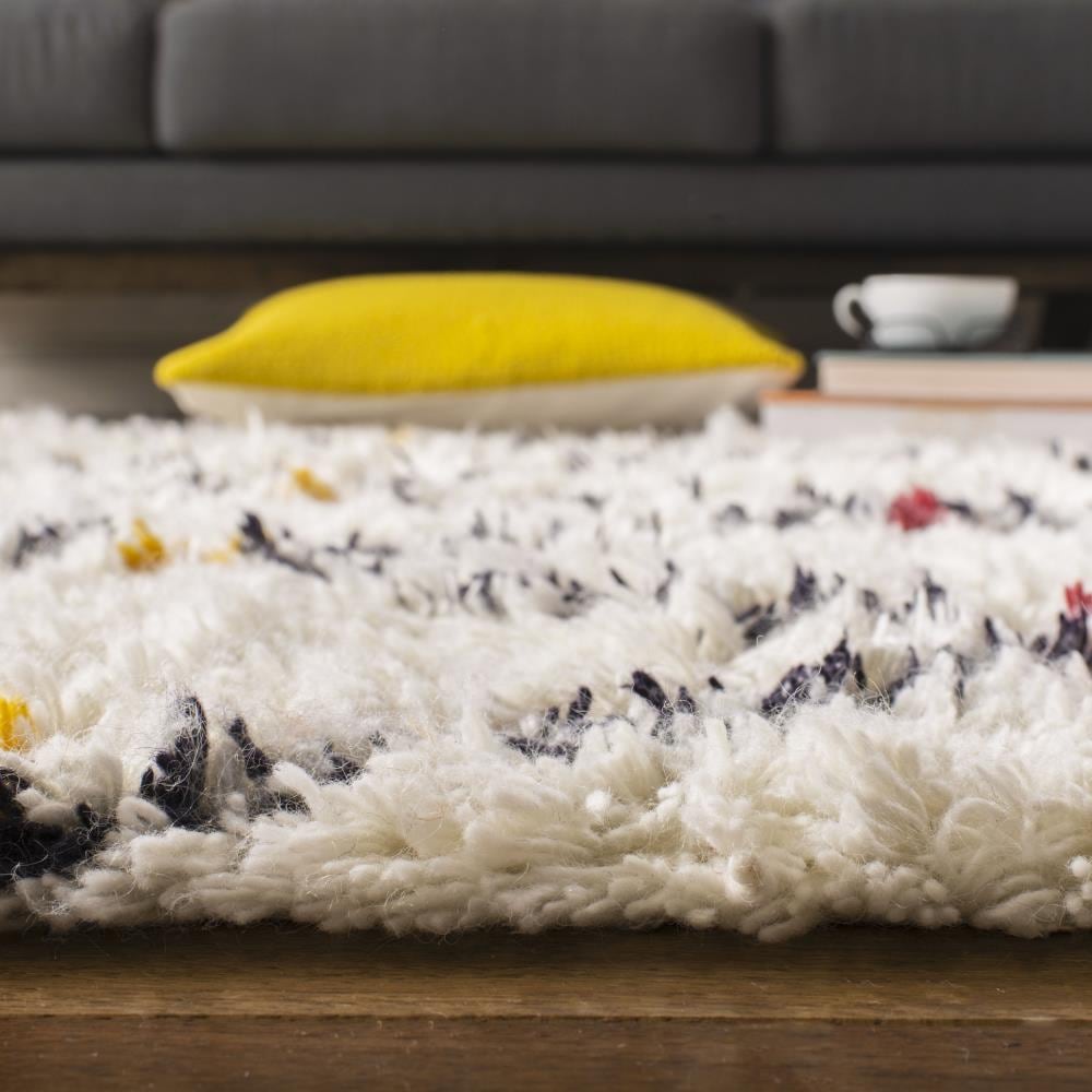 Ivory Hand-Tufted Wool Shag Rug, 4' x 6'