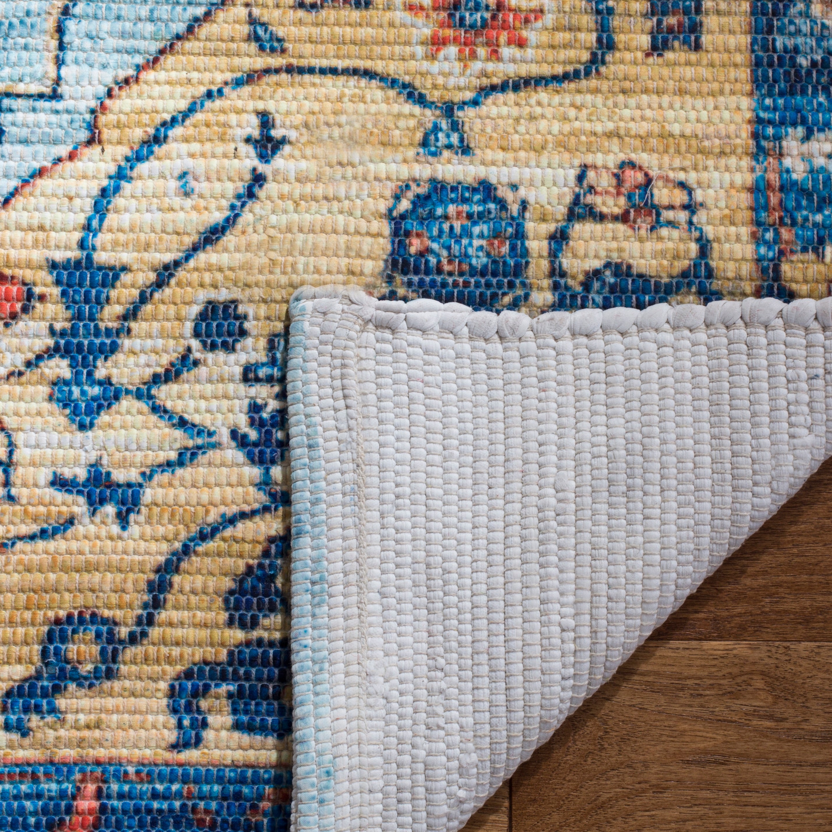 Safavieh Saffron Blue and Beige Wool Area Rug