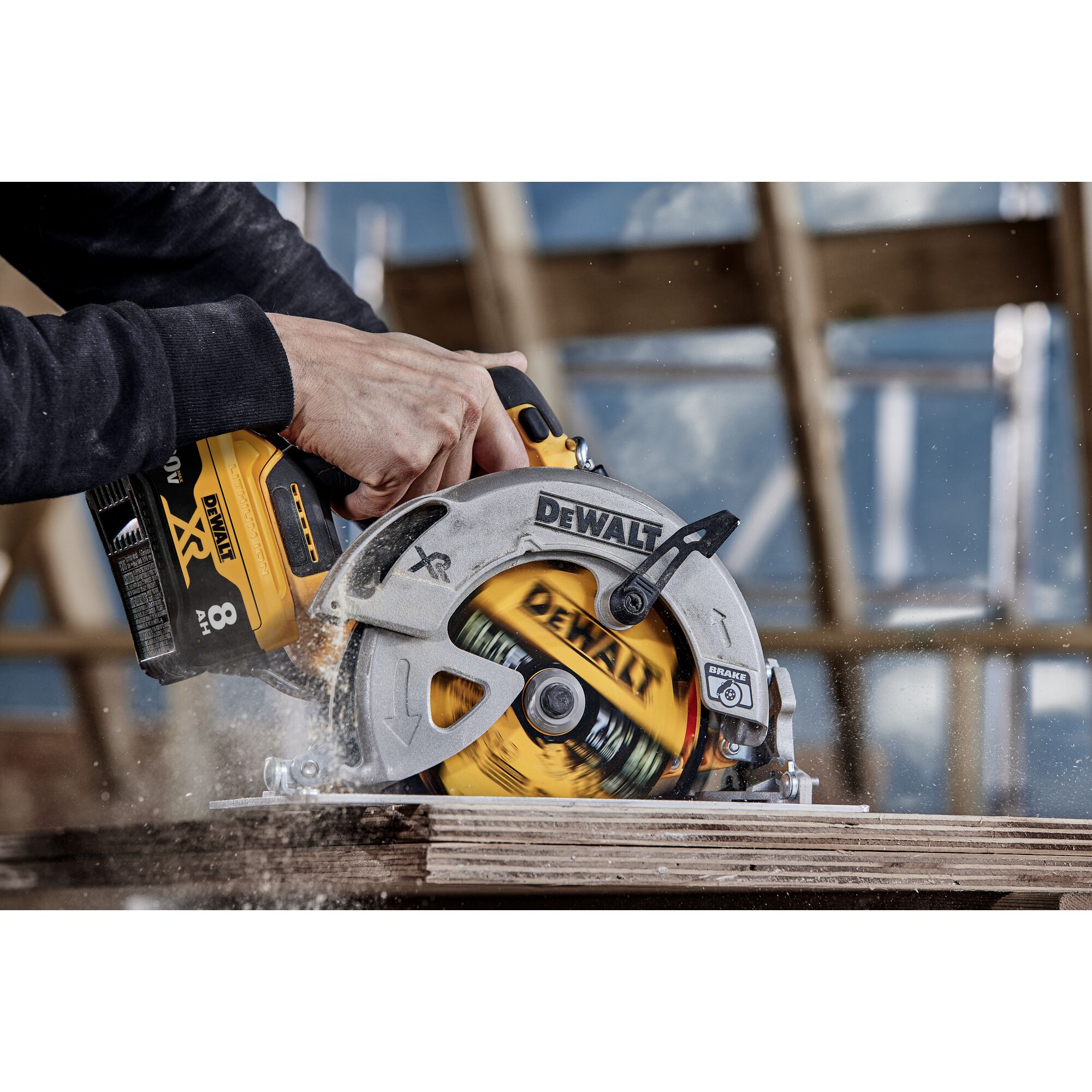 DEWALT ELITE SERIES 7-1/4-in 24-Tooth Rough Finish Tungsten Carbide-tipped Steel  Circular Saw Blade in the Circular Saw Blades department at