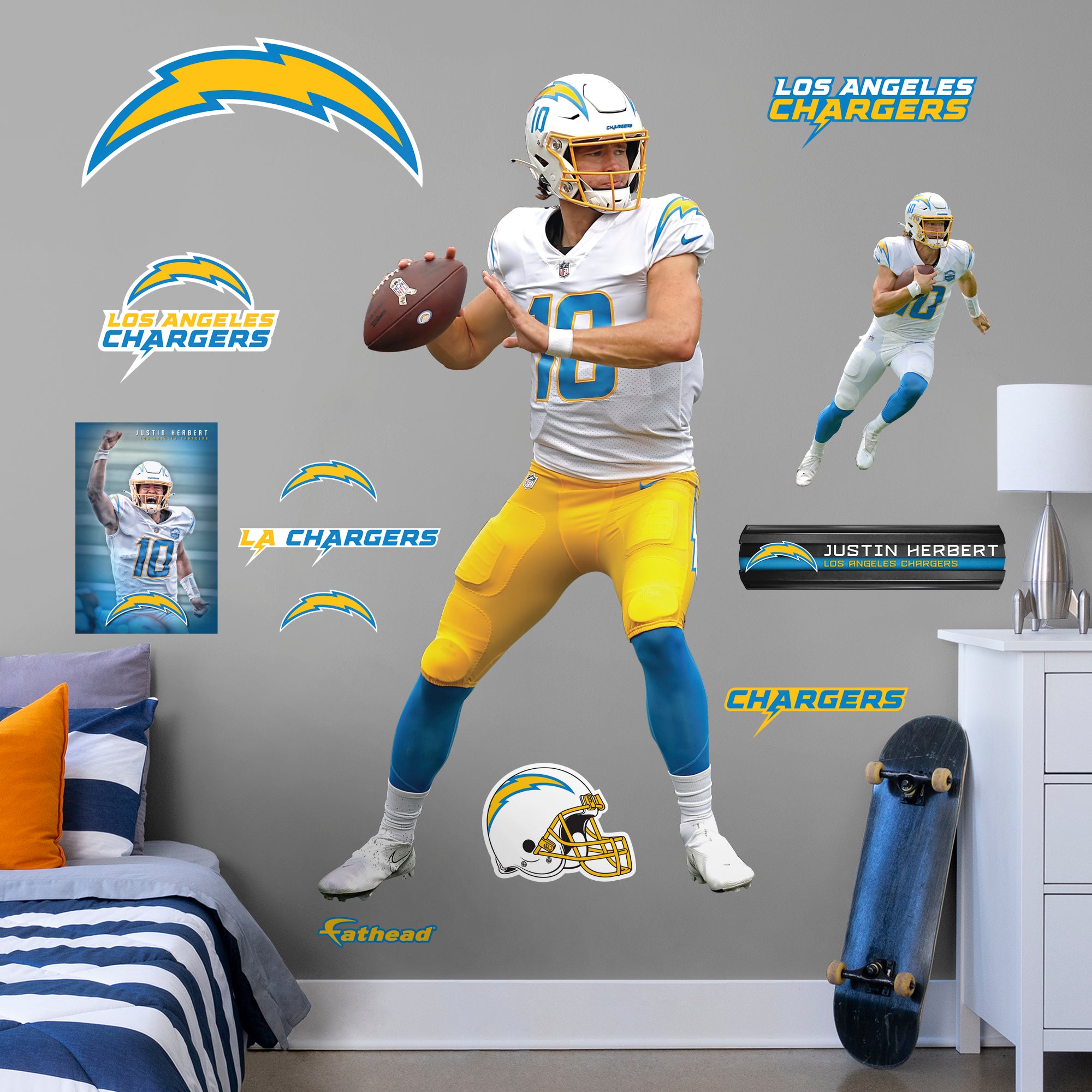 Fathead 1900-01588-001 32-Inches W x 50-Inches H Self-adhesive Multiple colors/finishes Sports Wall Decal