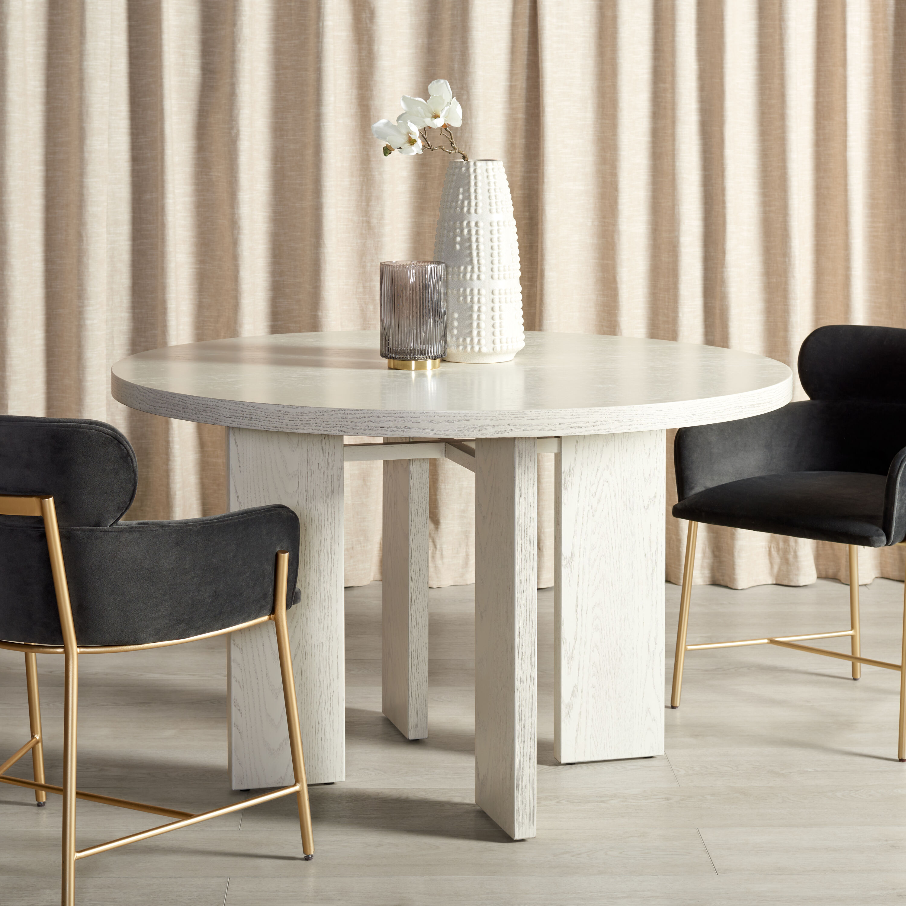 Safavieh SFV2135A Dining-Tables - View #2