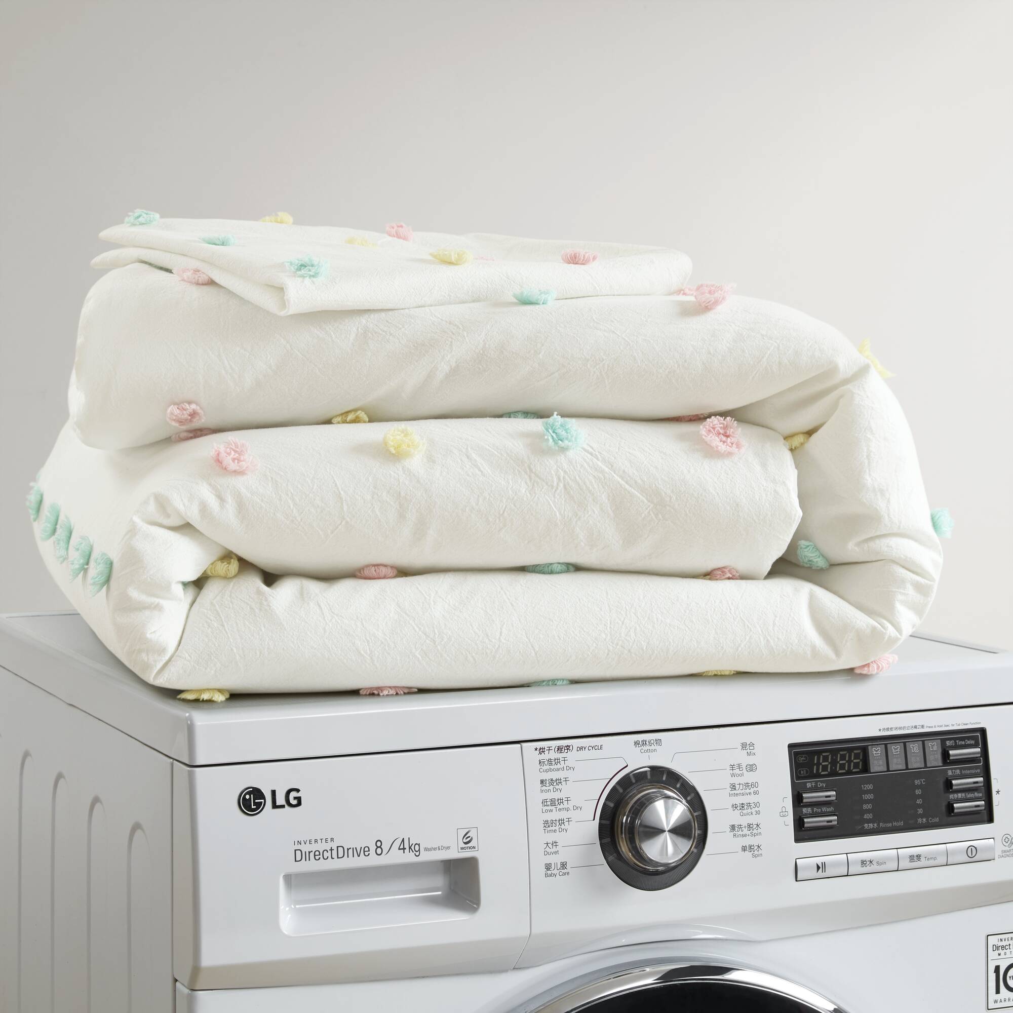 Cozy Cotton Twin Pom Pom Kids' Quilt Set in White
