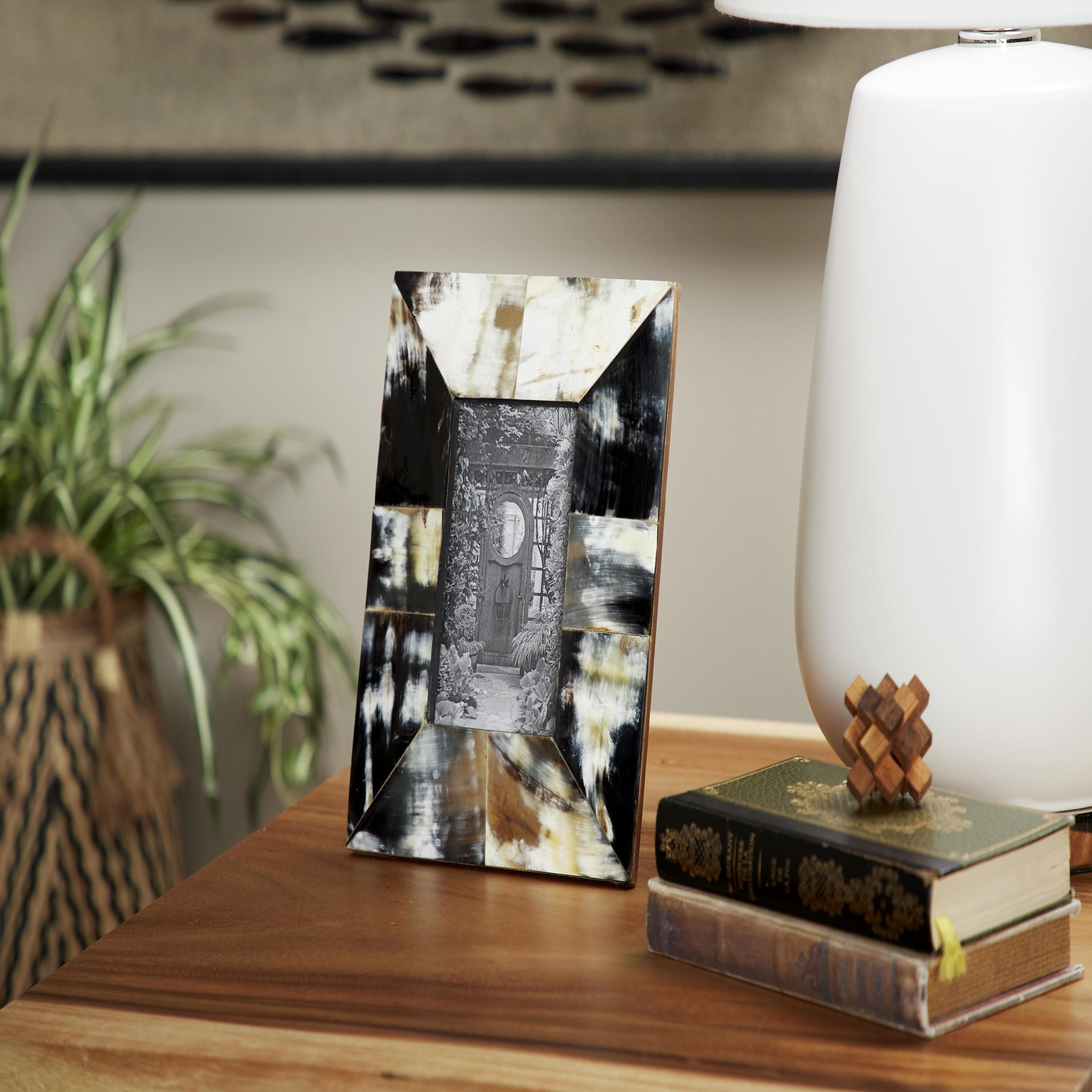 Grayson Lane 40560 Black Wood ( Picture frame