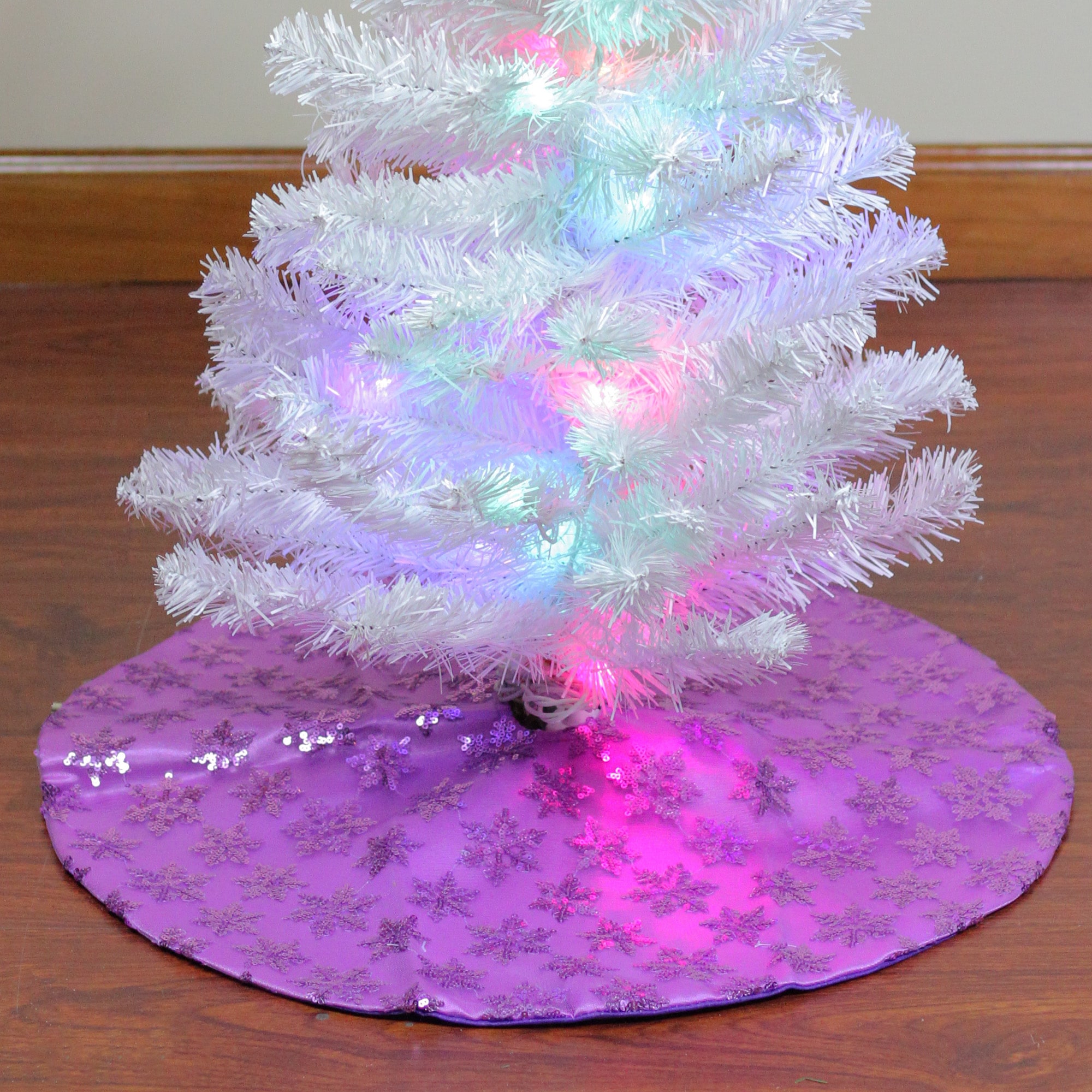 Northlight 32230546 Tree-Skirts - View #2
