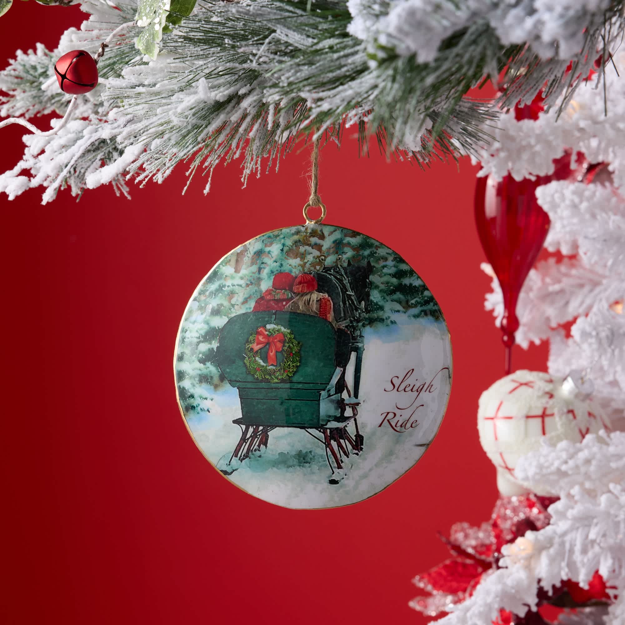 直送商品 Sleigh Couple Metal International Melrose Ride Ornament Disc ツリーオーナメント