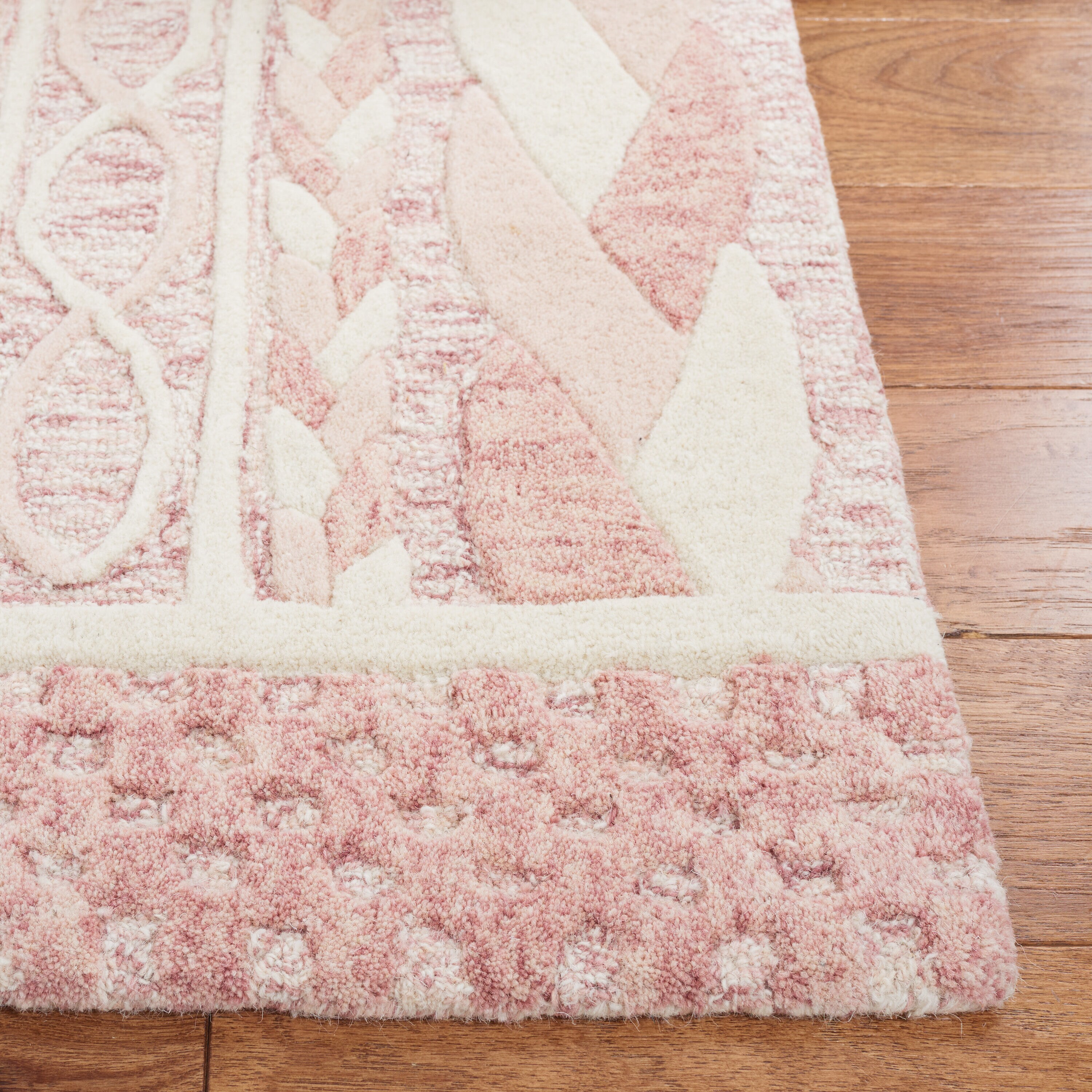 Safavieh MET863U-4 rugs - View #6