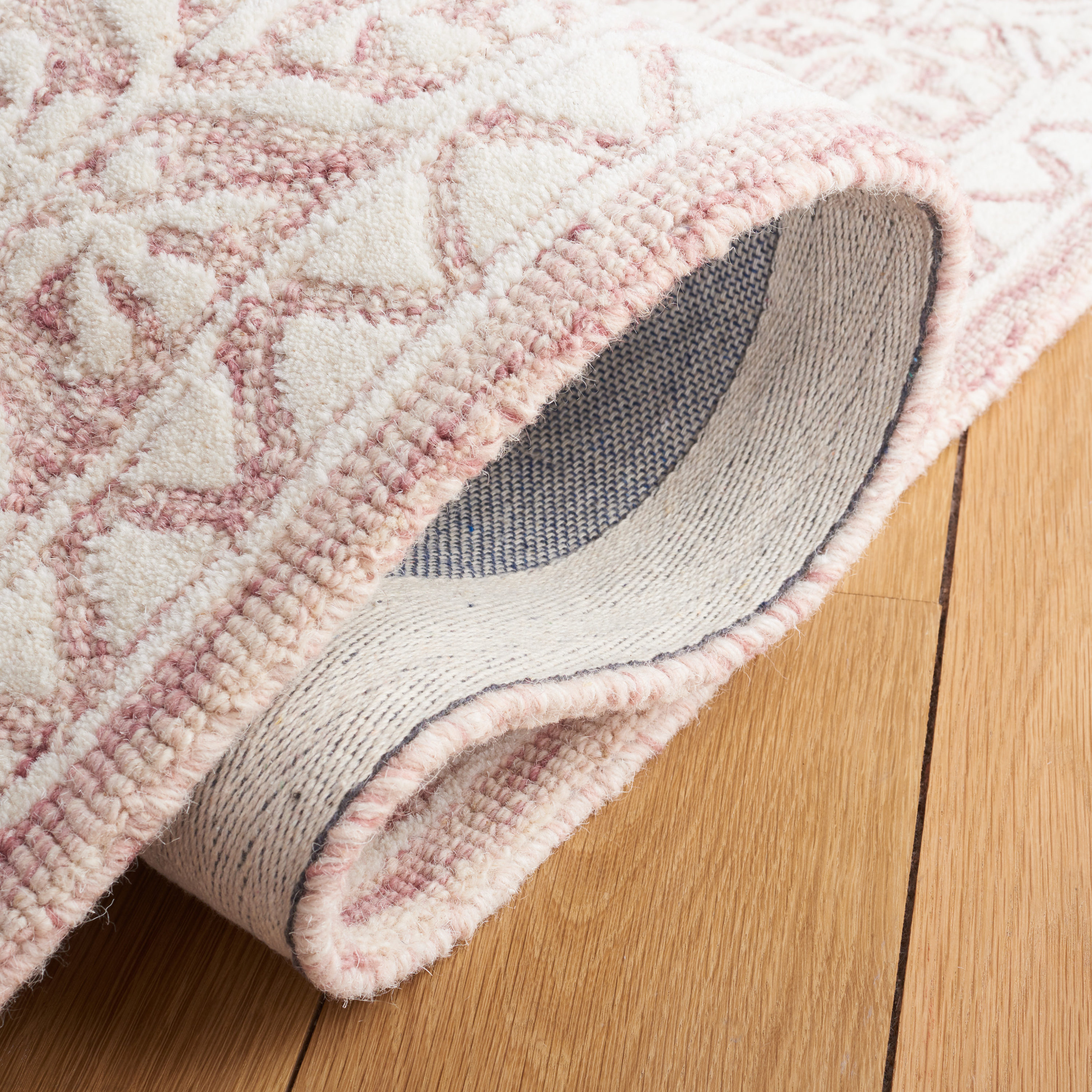 Safavieh MET903U-5 rugs - View #5