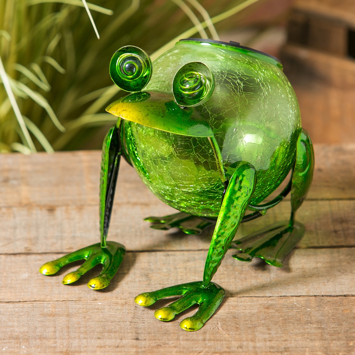 Green Crackled Glass Solar Frog Garden Statuary