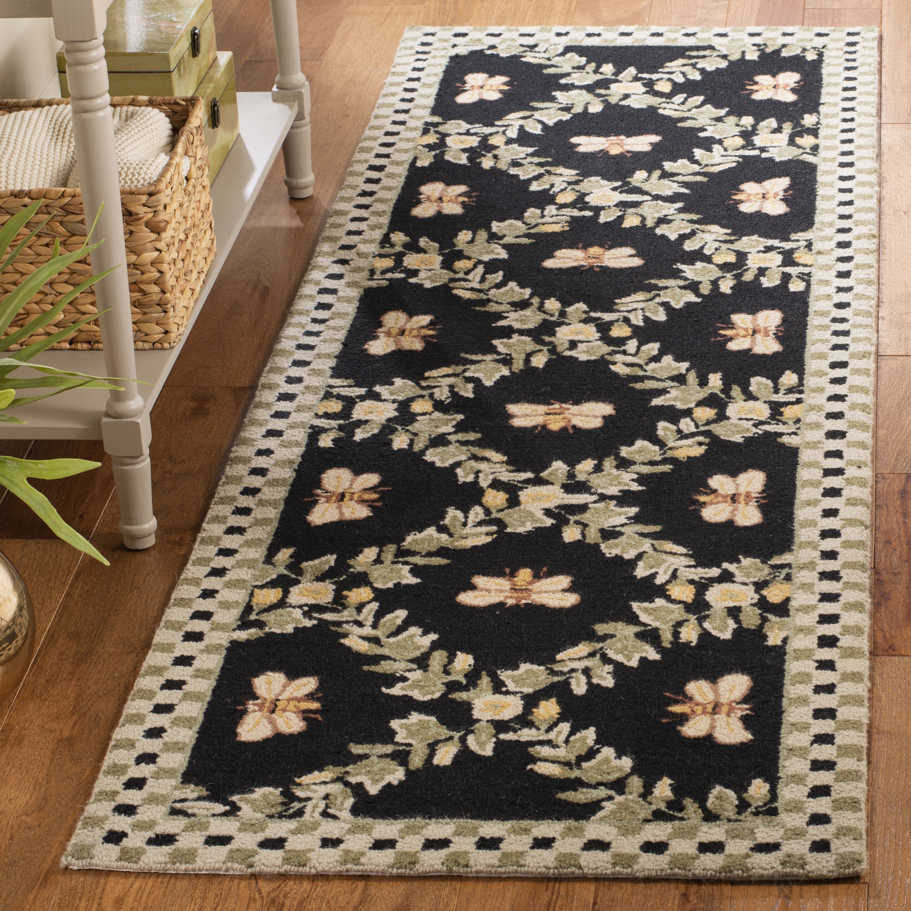 Safavieh HK55B-28 Chelsea Stratford 3 x 8 (ft) Hooked Wool Black Rectangular Indoor Trellis Runner rug