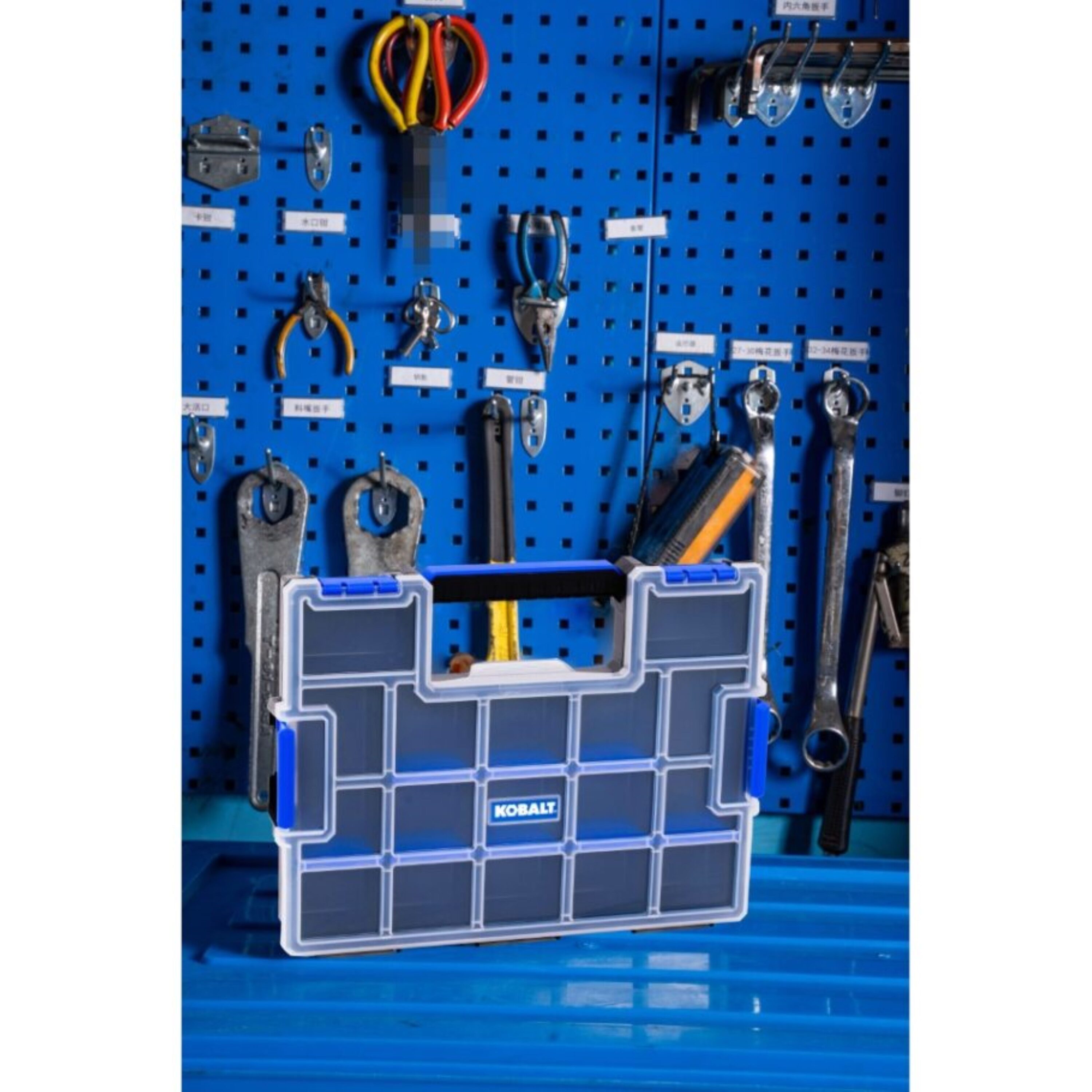 Kobalt KUDC104 Part-Trays - View #11