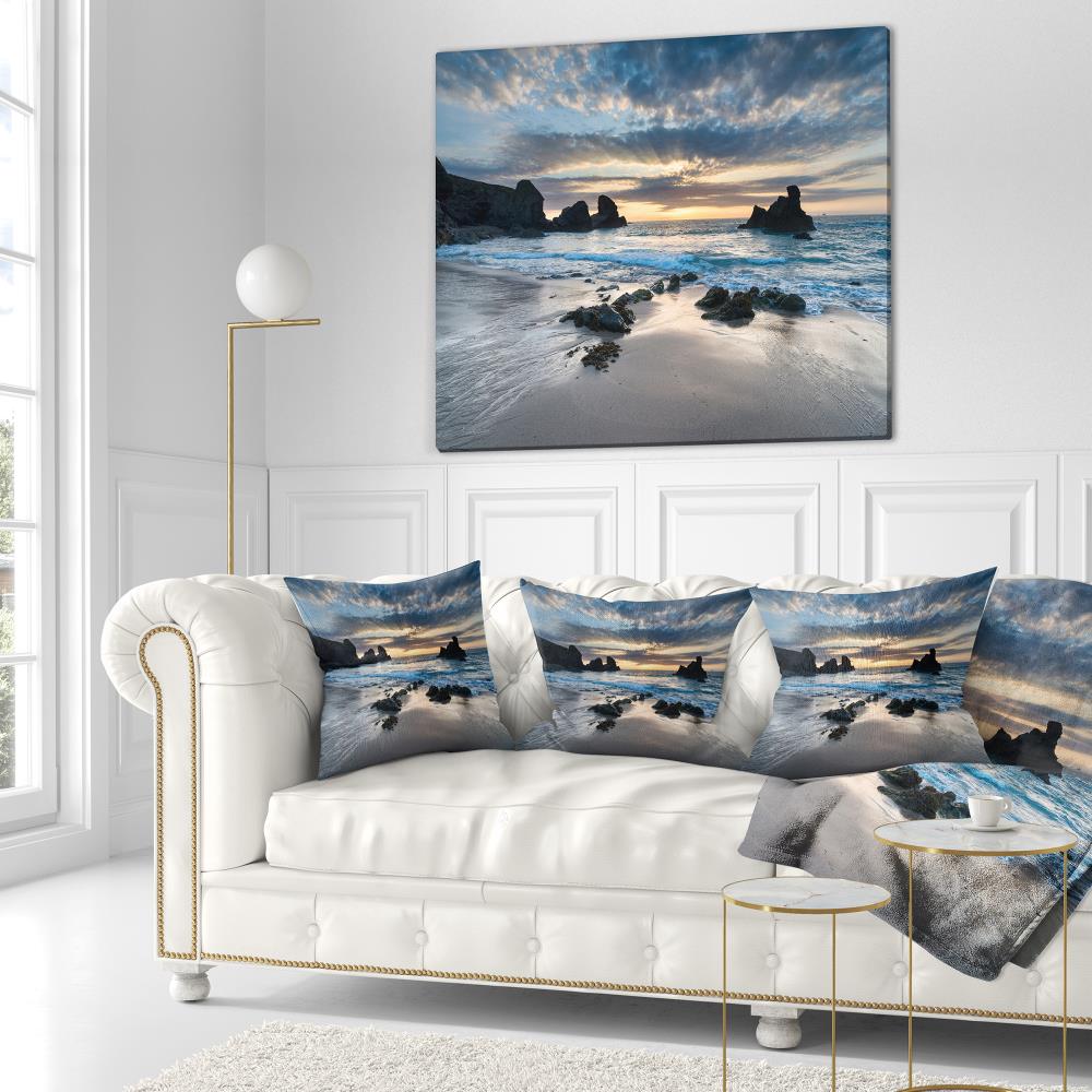 Designart CU14736-18-18 Accent-Pillows - View #2