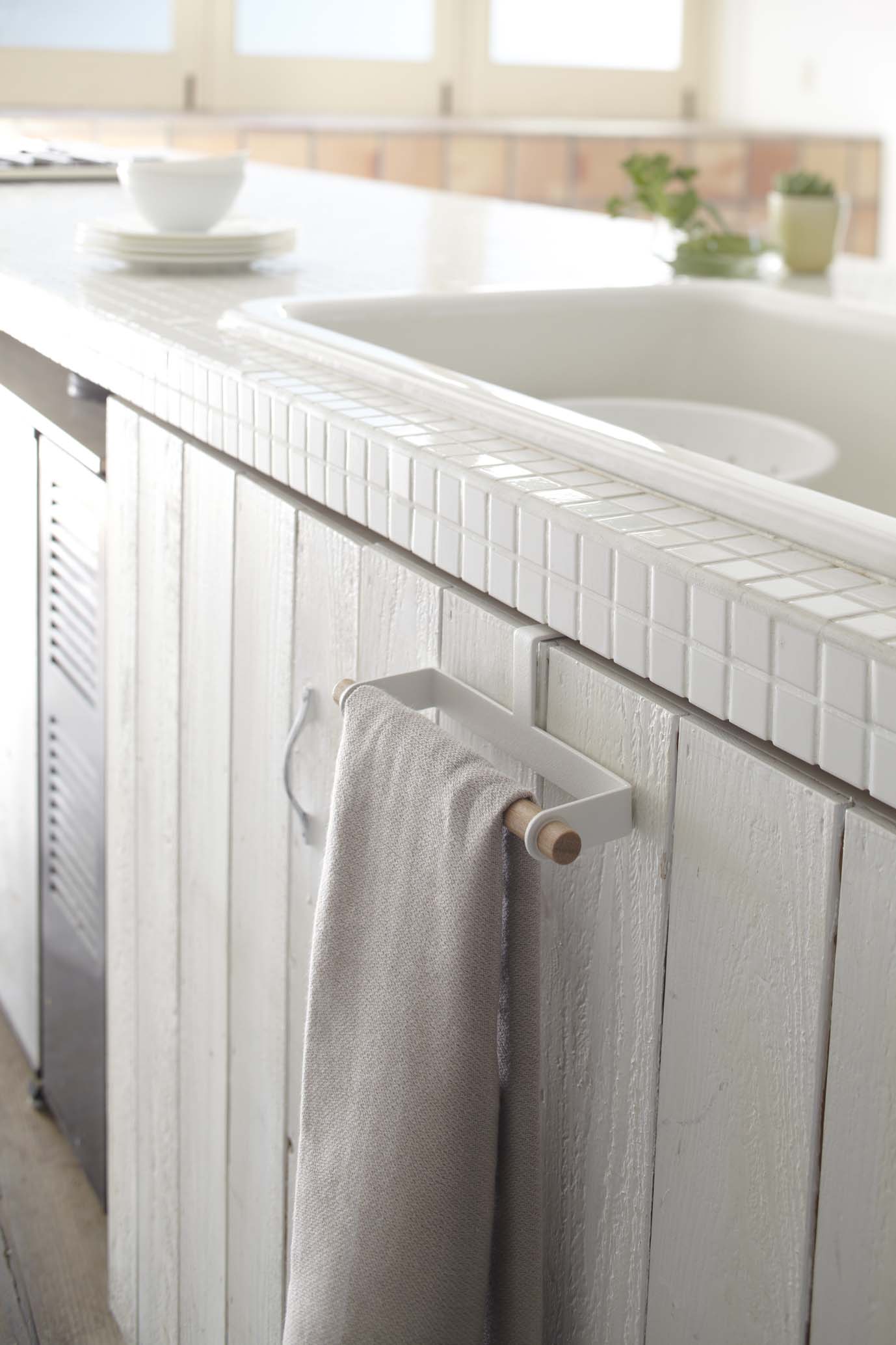 Yamazaki 7818 Pull-Out-Cabinet-Baskets - View #3