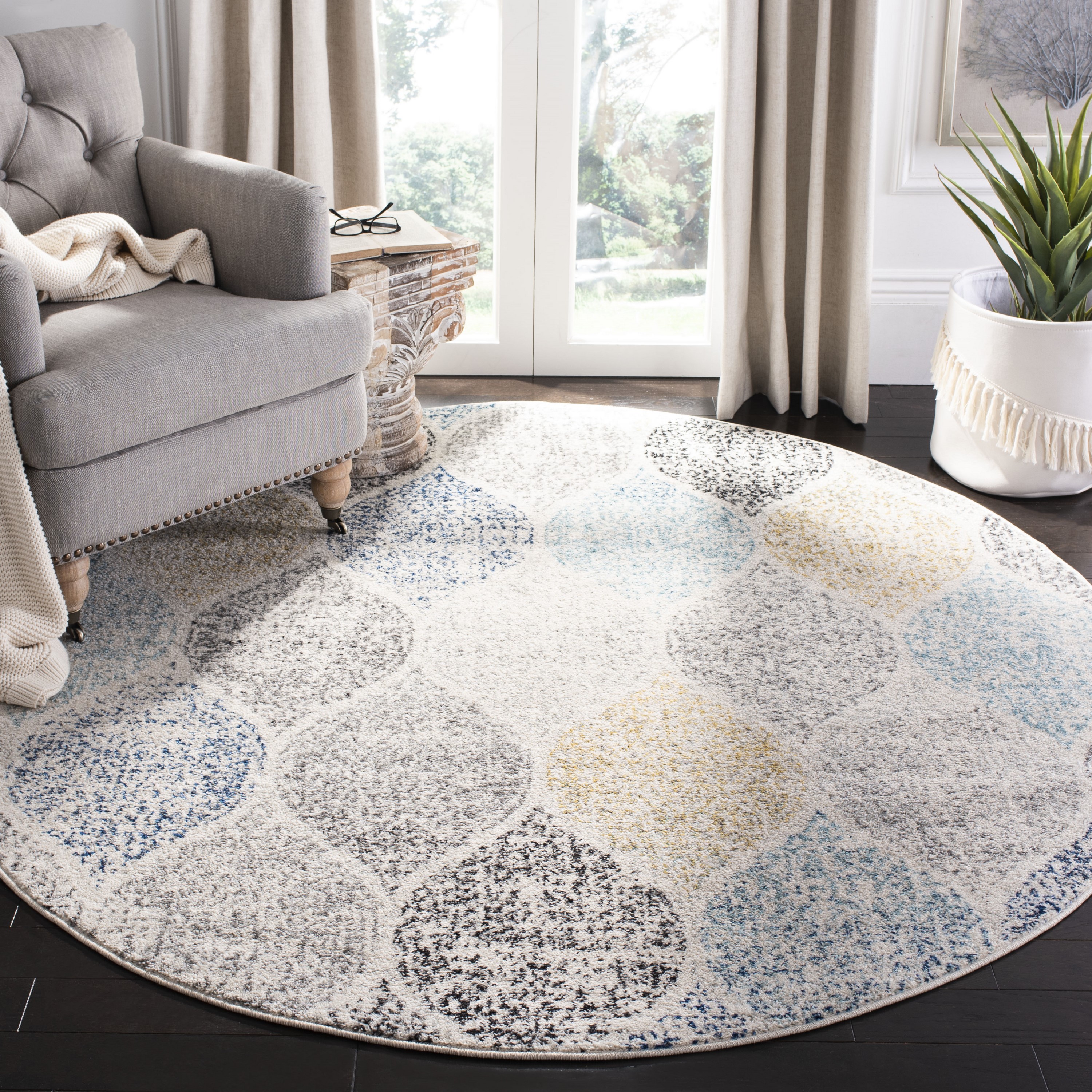 Safavieh MAD604D-7R Madison Westmont 7 x 7 (ft) Loomed Synthetic Ivory/Blue Round Indoor Trellis Vintage Area rug