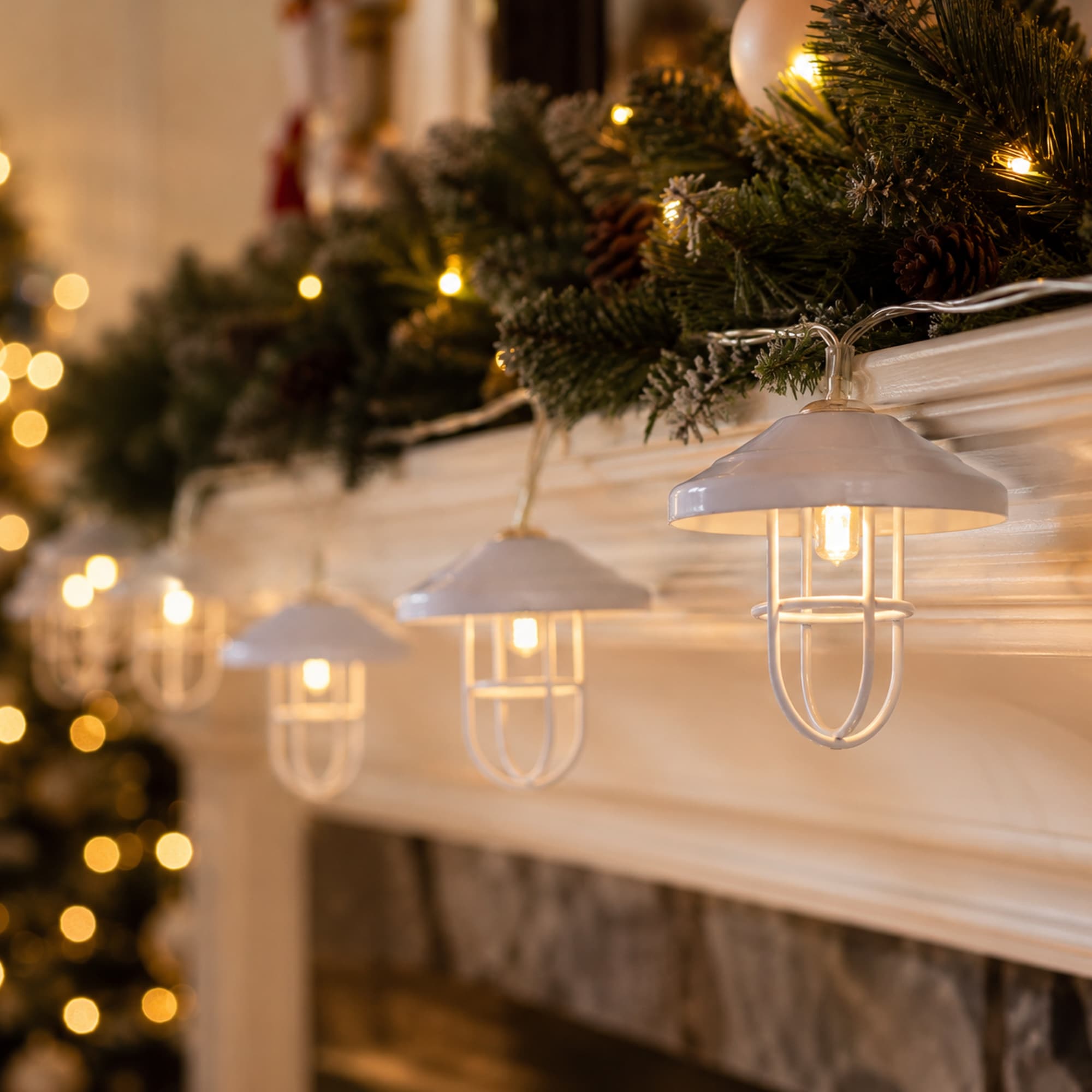 Northlight - LED Lighted Lantern Christmas Light Set - White - 3.25 feet Clear Wire - 10ct