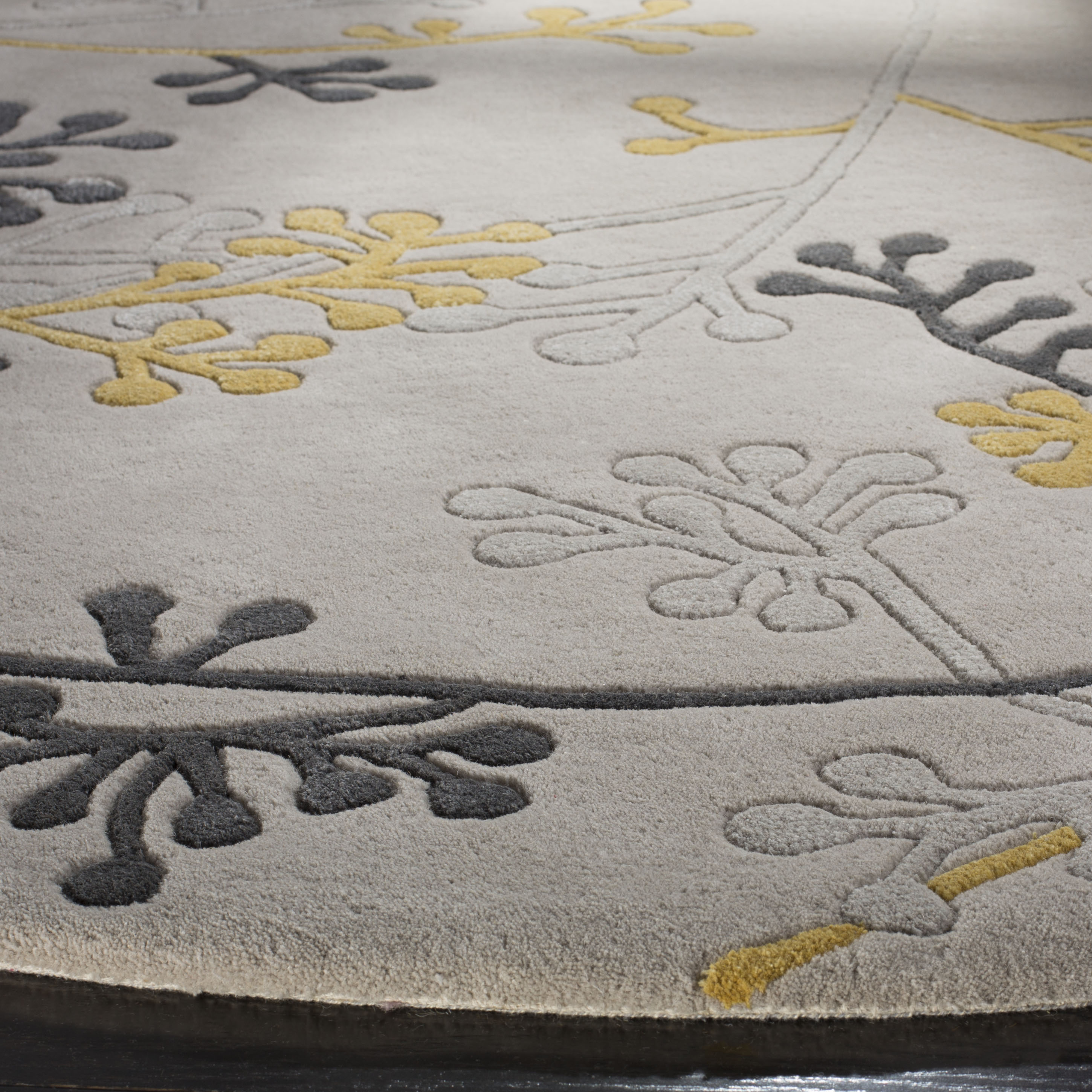 Safavieh SOH305G-6R rugs - View #3