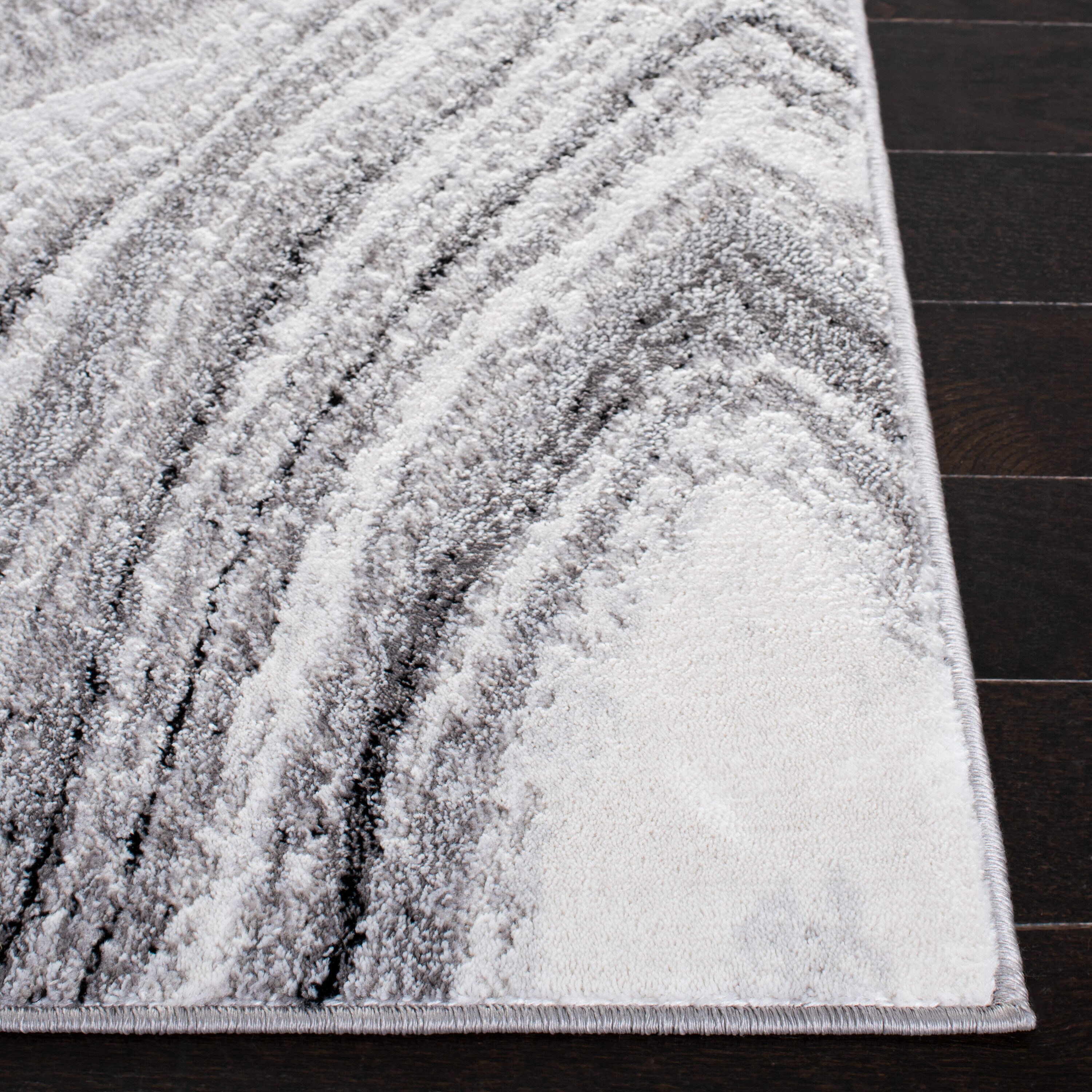 Safavieh ALA246F-5 rugs - View #3