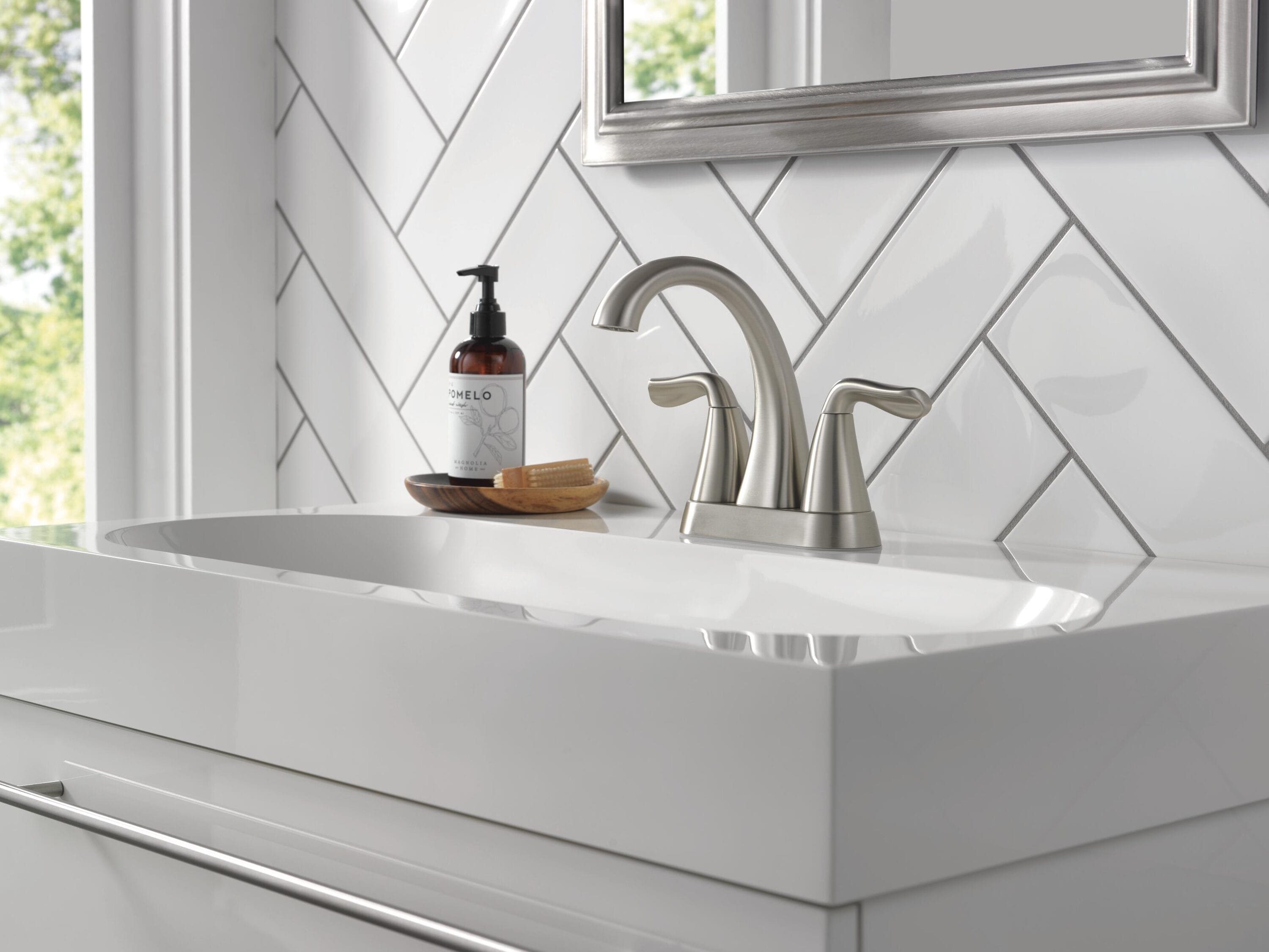 Delta 25840LF-SP Lavatory-Faucets - View #10