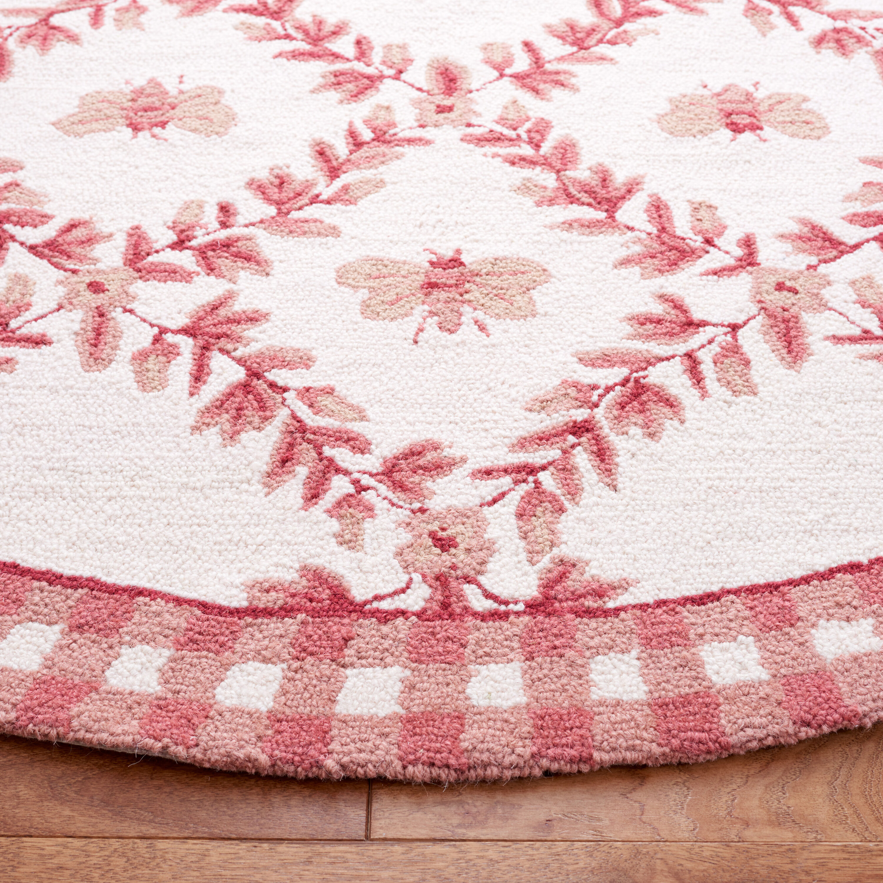 Safavieh HK55C-3R rugs - View #2