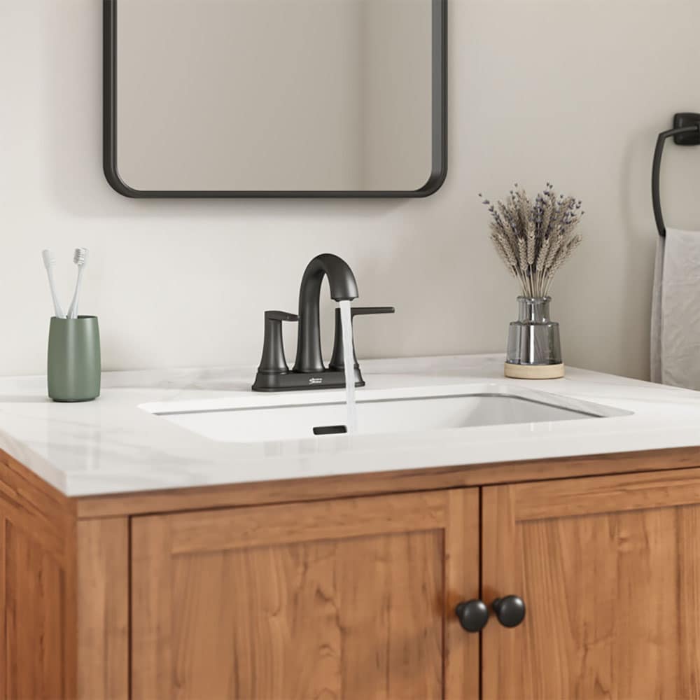 Matte Black 2-Handle Centerset Bathroom Faucet with Drain Assembly