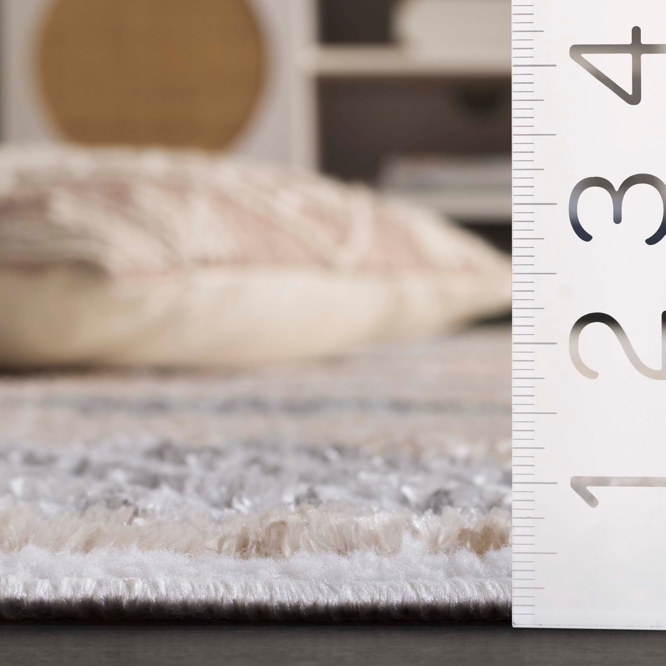 Safavieh MYA118A-7SQ rugs - View #3