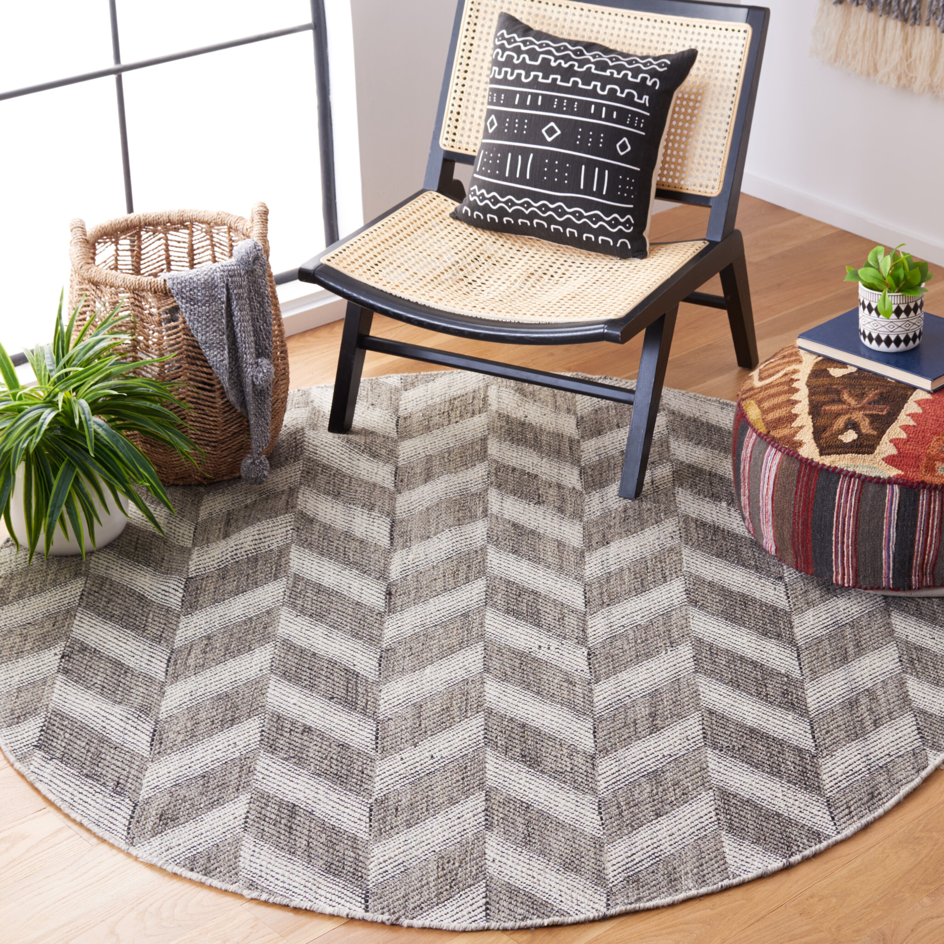  Kilim 730 Gray/Ivory Contemporary 6Ft x 6Ft Round Rug