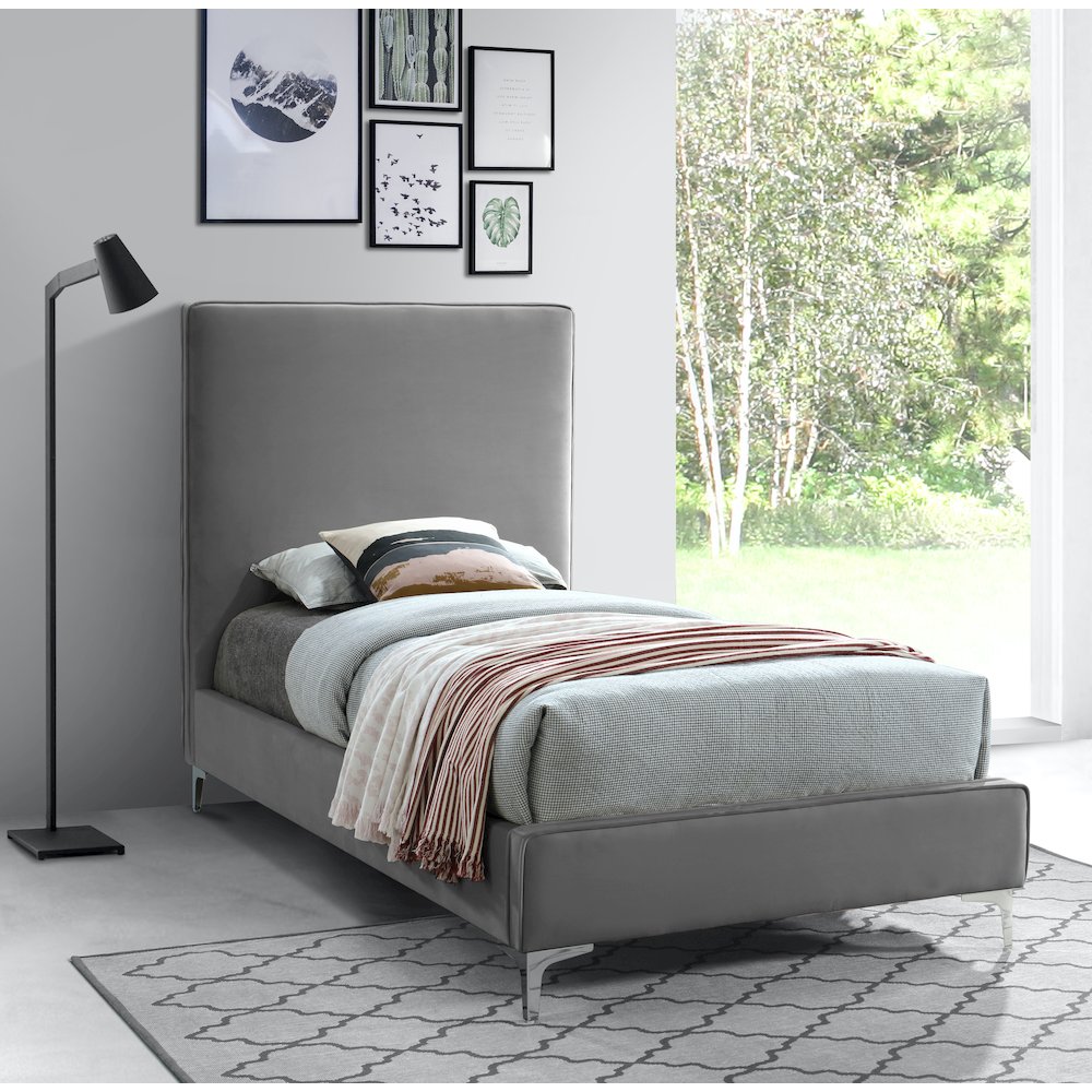 Meridian GERIGREY-T beds - View #3