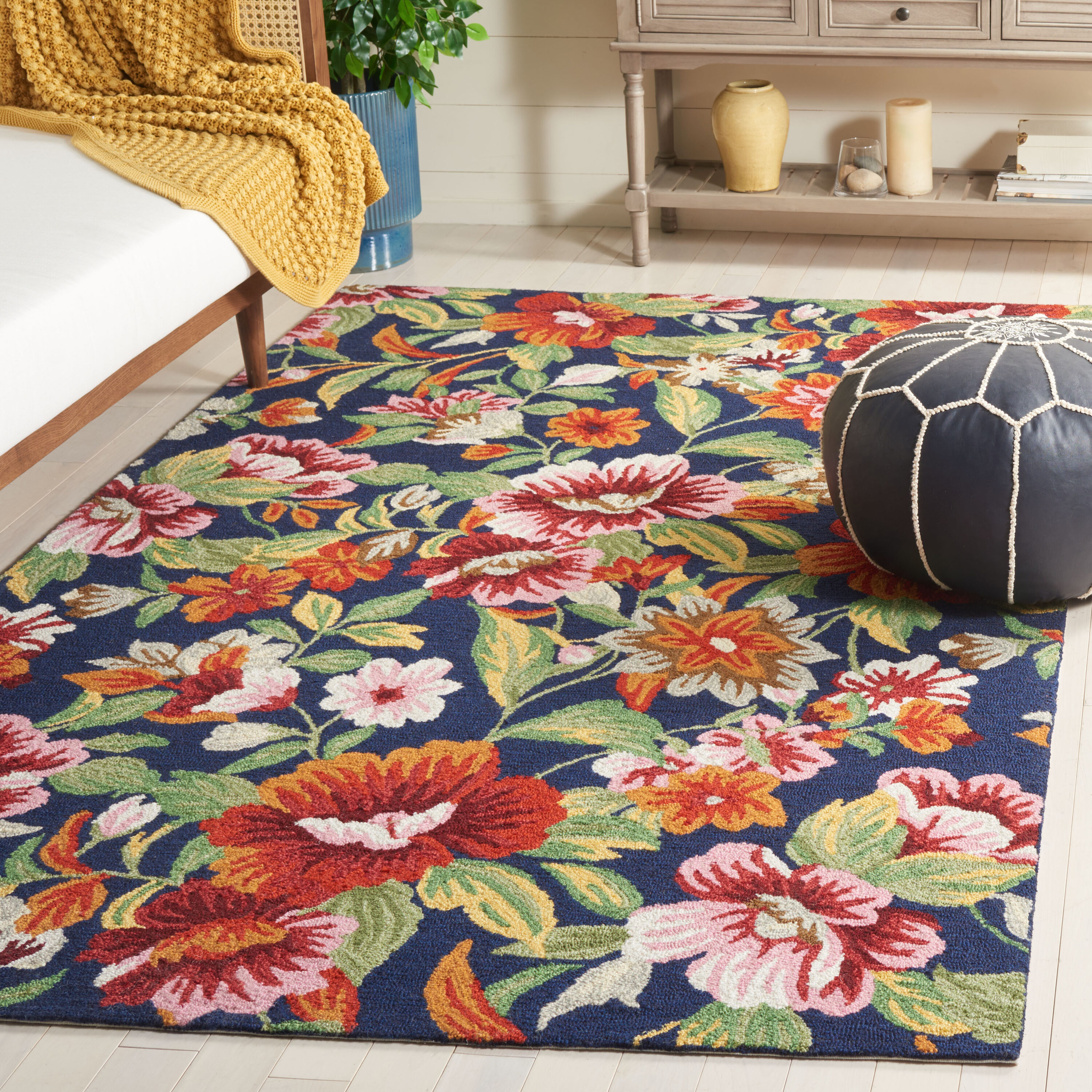  Easy Care 305 Navy/Red Country Floral 4ft x 6ft Small Rectangle Rug