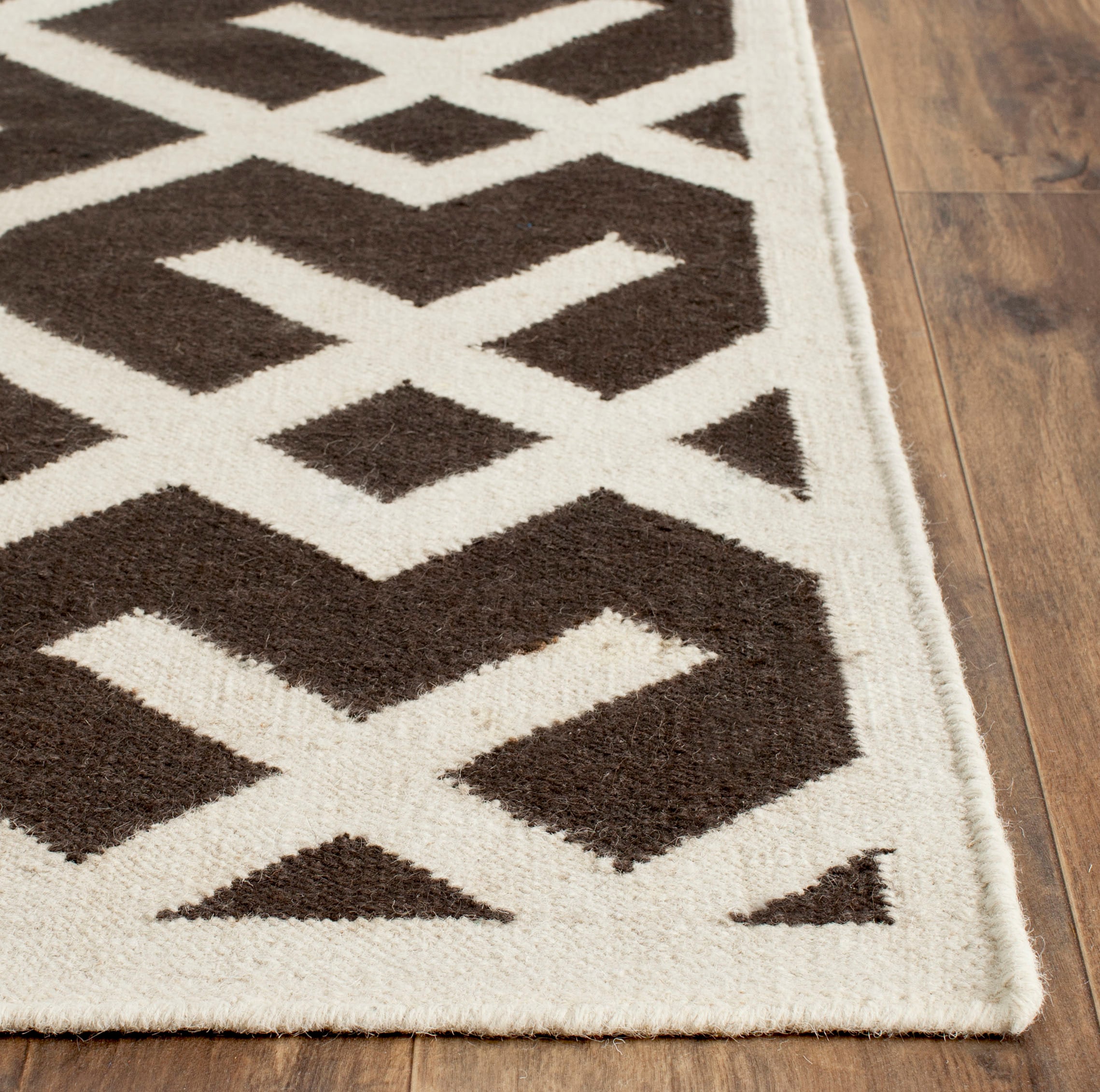 Safavieh DHU552C-3 rugs - View #4