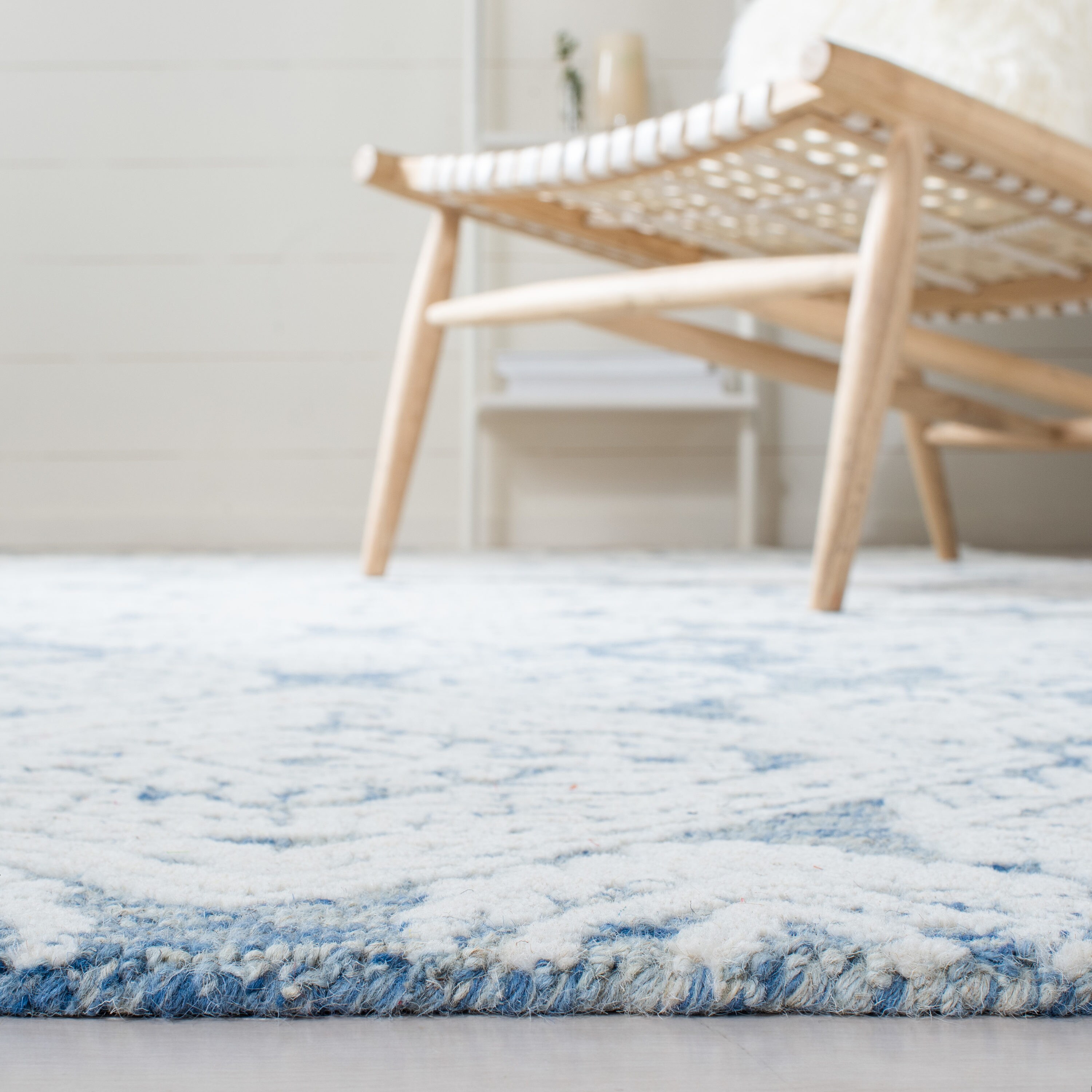 Safavieh MET987M-5 rugs - View #7