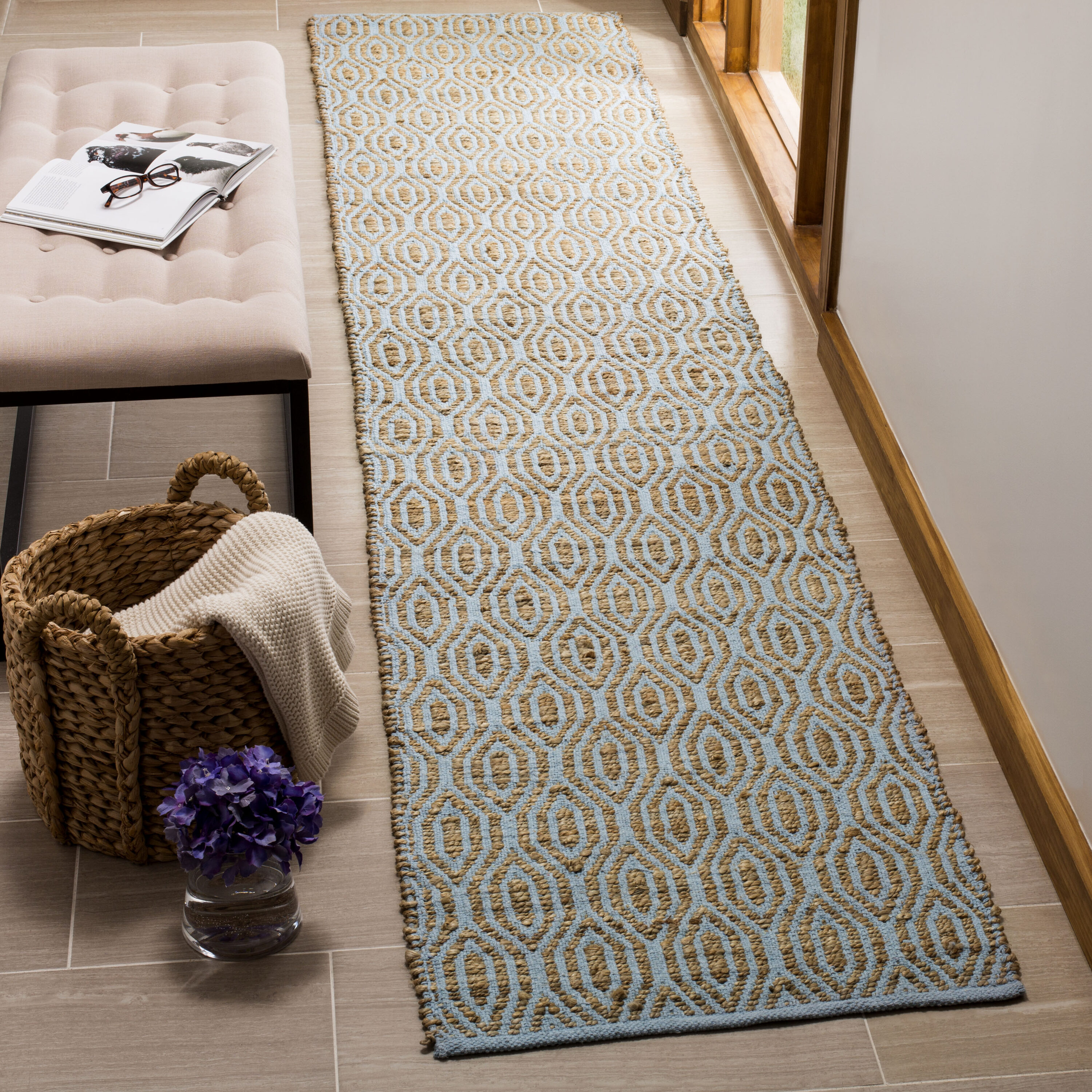  Cape Cod 822 Silver/Natural Bohemian 2ft-3in x 8ft Runner Rug