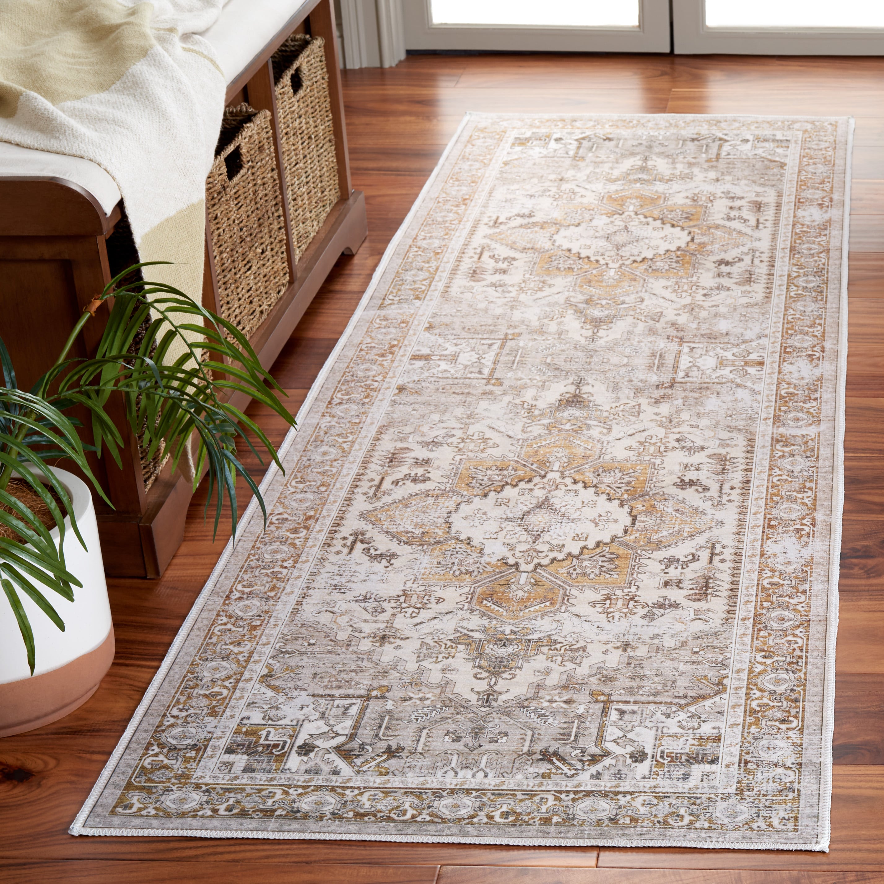 Arizona 116B Beige Gold 2ft-6in x 10ft Traditional Rug