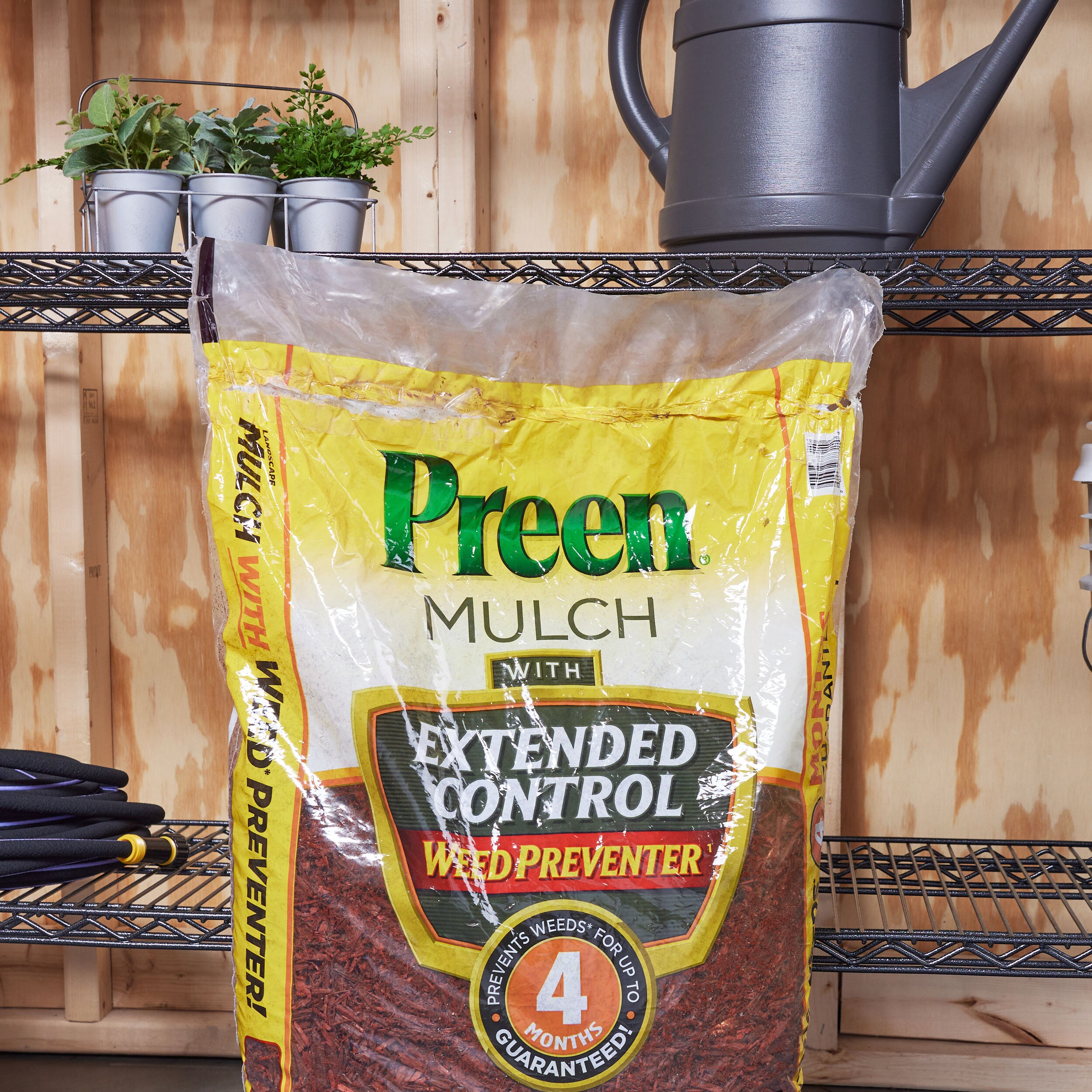 Preen 2cu ft Russet Red NY 2cu ft Russet Red Hardwood Mulch Plus Weed